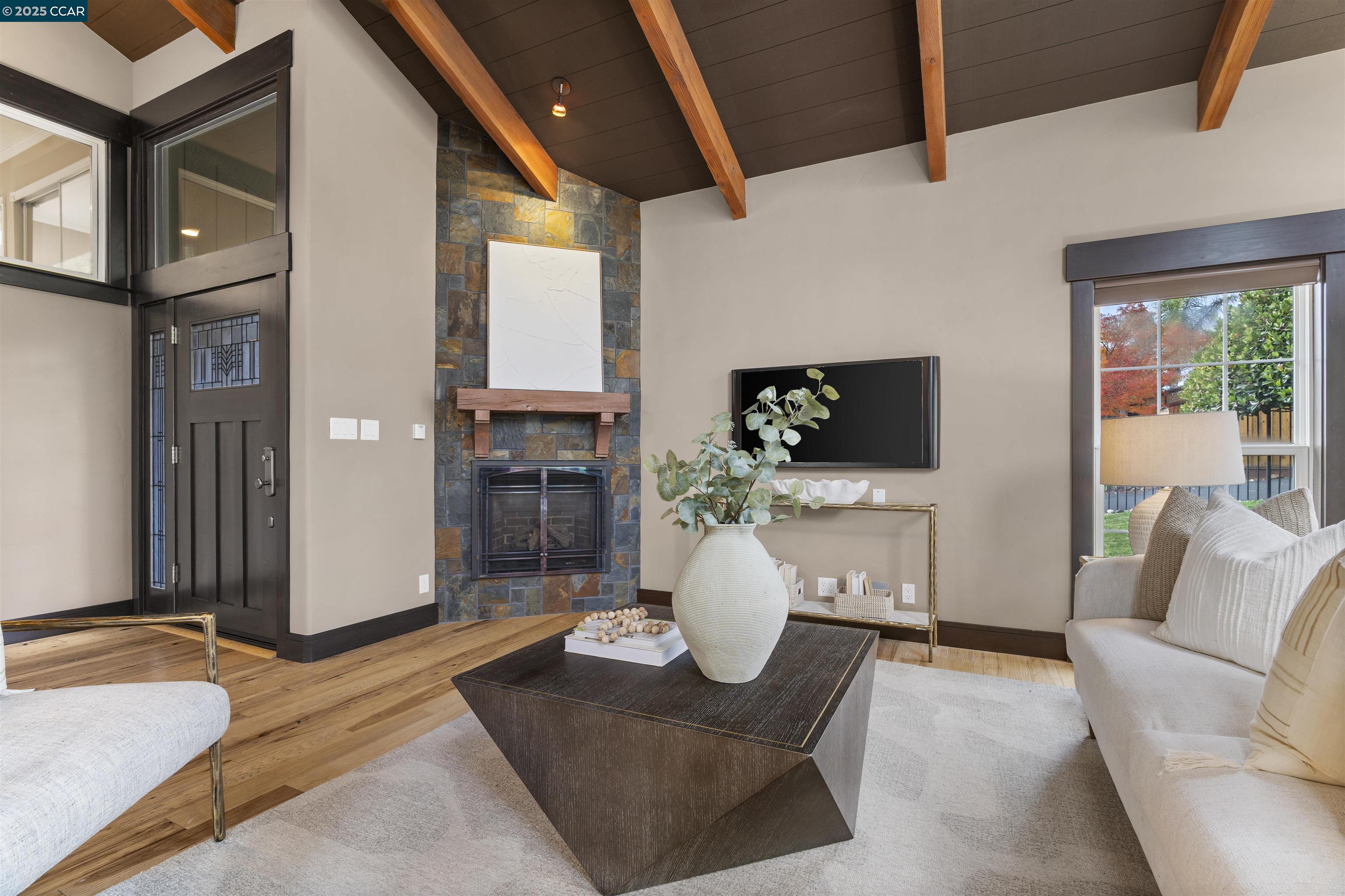 Detail Gallery Image 19 of 60 For 392 Paraiso Dr, Danville,  CA 94526 - 5 Beds | 3 Baths