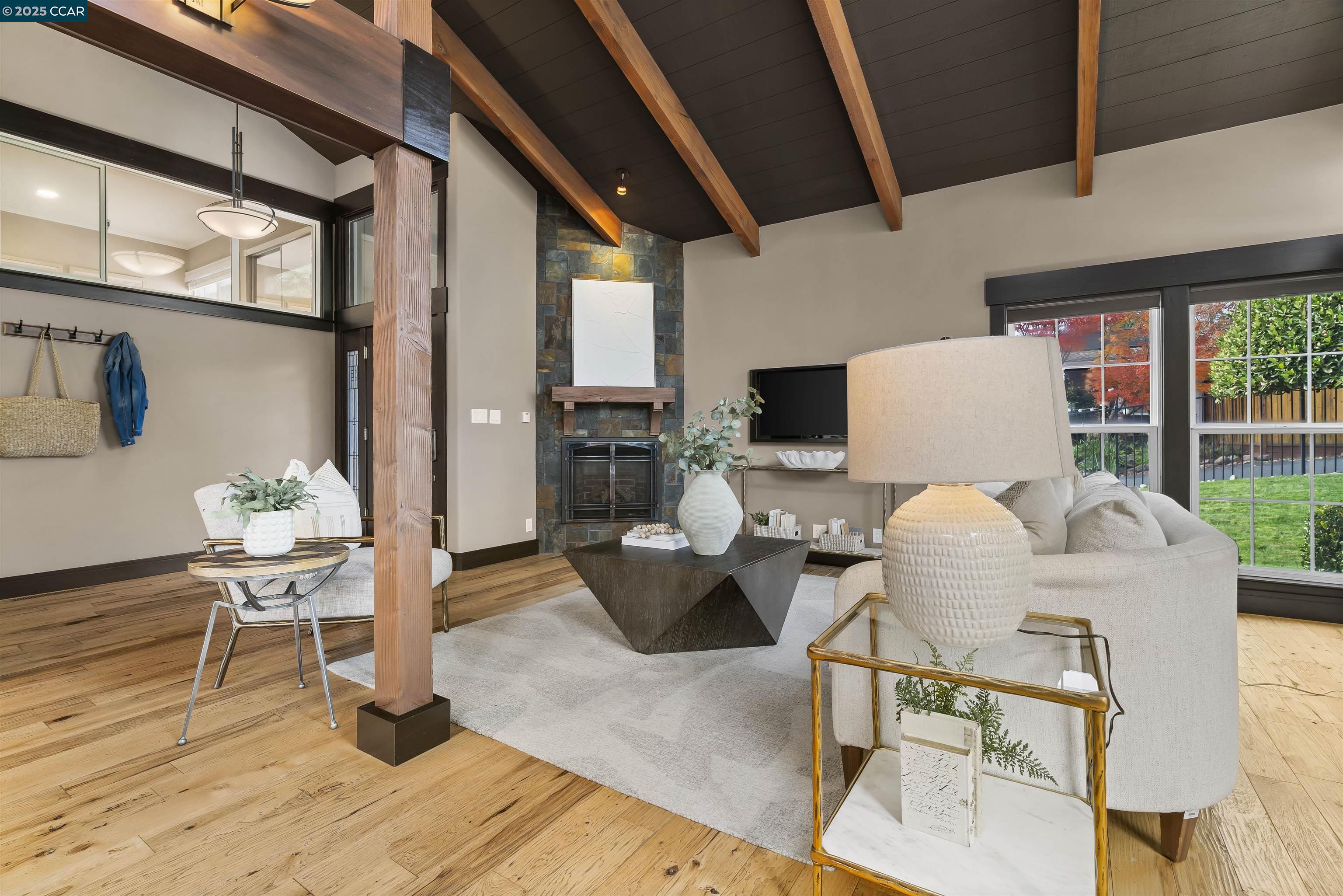 Detail Gallery Image 20 of 60 For 392 Paraiso Dr, Danville,  CA 94526 - 5 Beds | 3 Baths