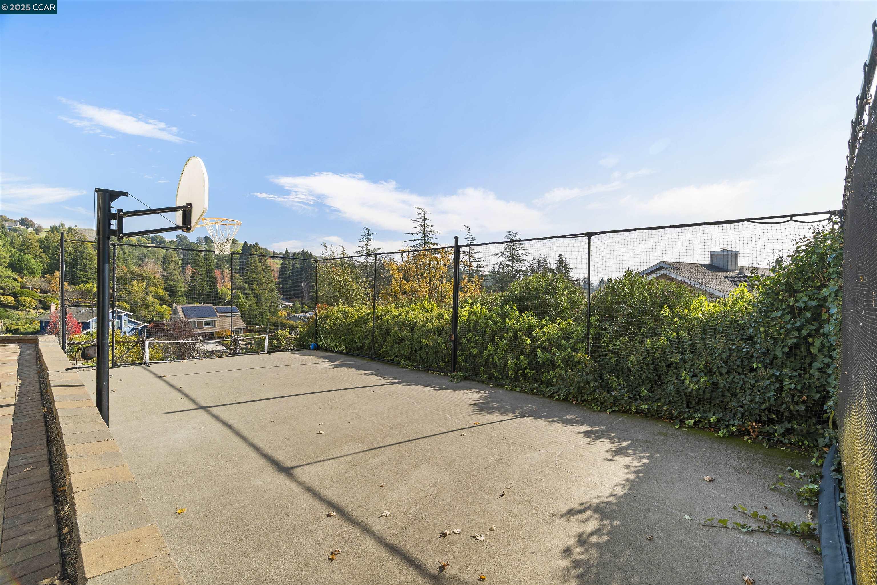 Detail Gallery Image 54 of 60 For 392 Paraiso Dr, Danville,  CA 94526 - 5 Beds | 3 Baths