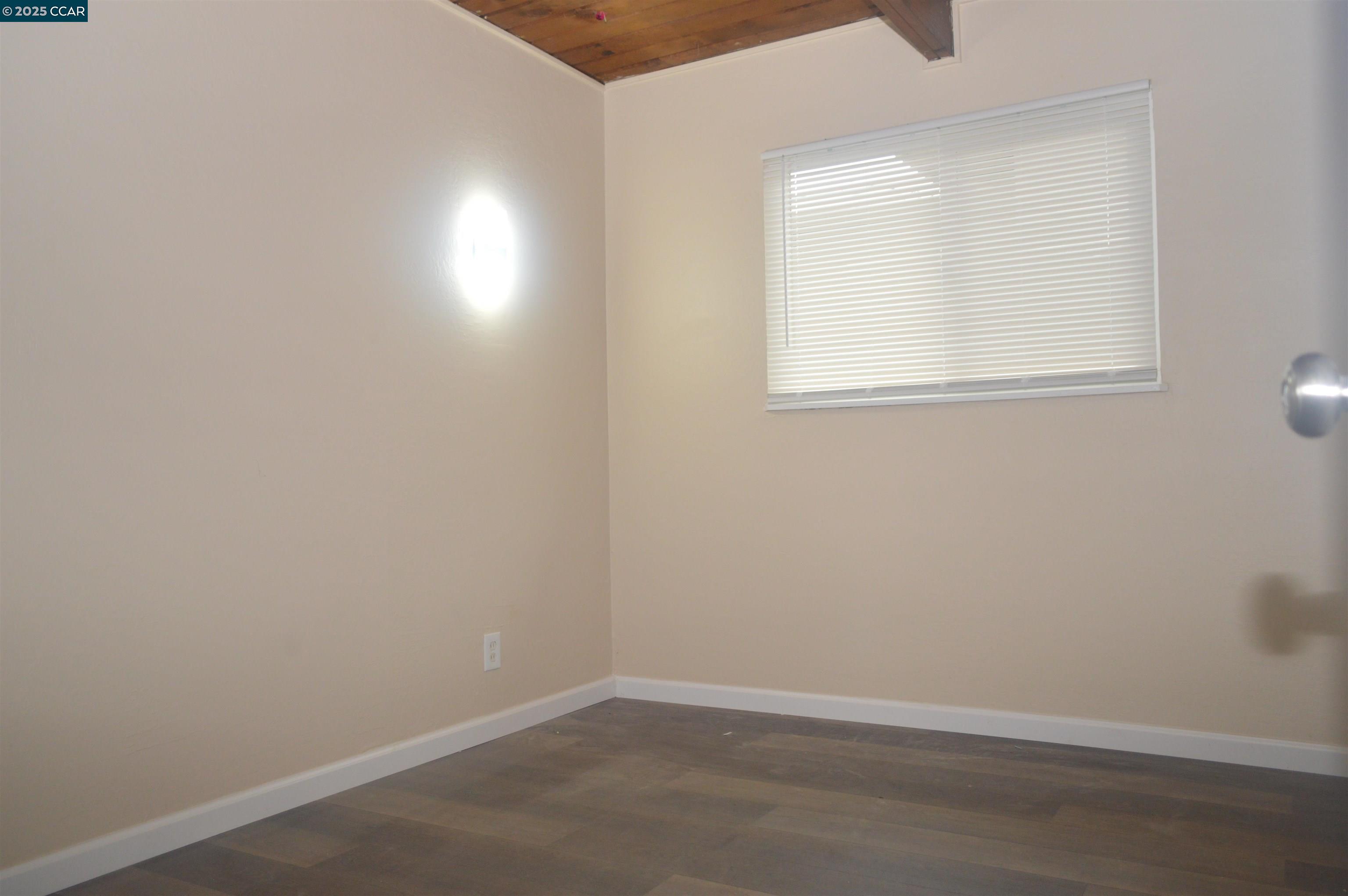 Detail Gallery Image 12 of 20 For 43 Bay Dr, Bay Point,  CA 94565 - 3 Beds | 1 Baths