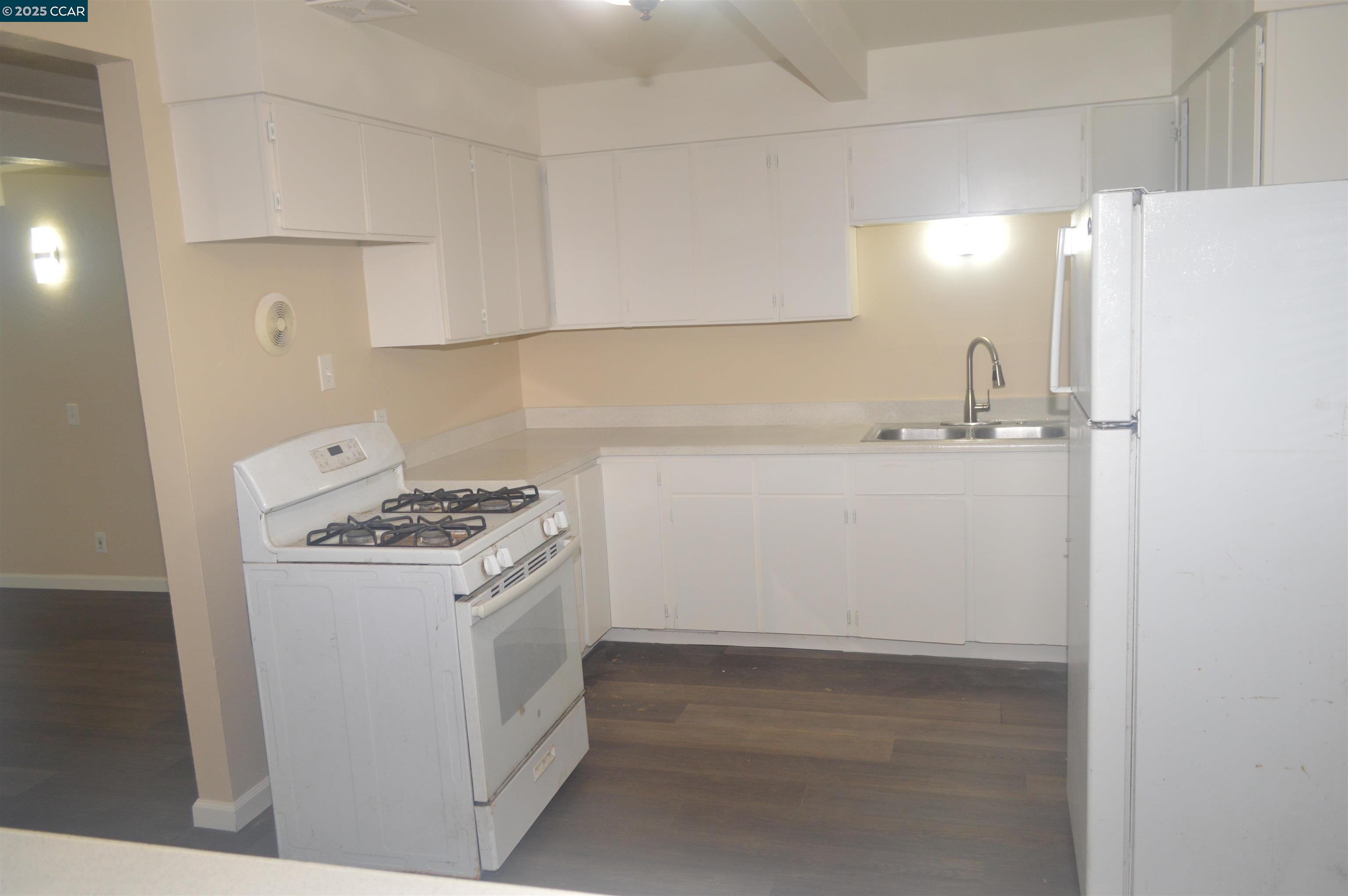 Detail Gallery Image 6 of 20 For 43 Bay Dr, Bay Point,  CA 94565 - 3 Beds | 1 Baths