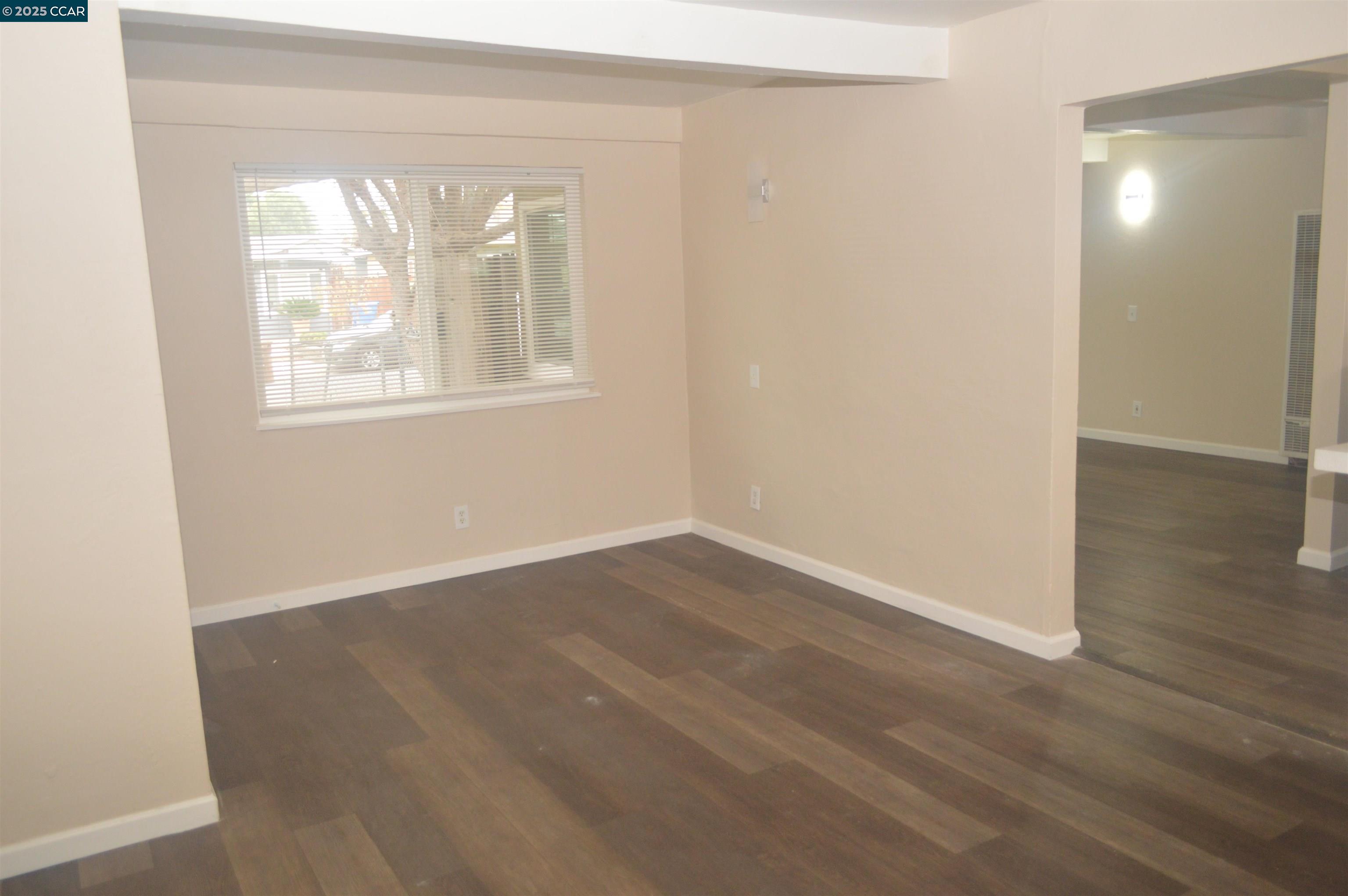 Detail Gallery Image 8 of 20 For 43 Bay Dr, Bay Point,  CA 94565 - 3 Beds | 1 Baths