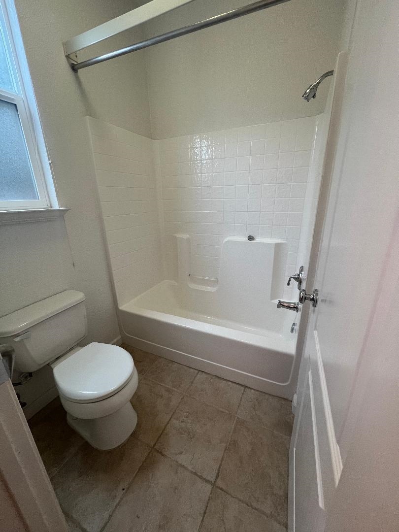 Detail Gallery Image 16 of 17 For 3792 Pintail Dr, Antioch,  CA 94509 - 5 Beds | 3 Baths