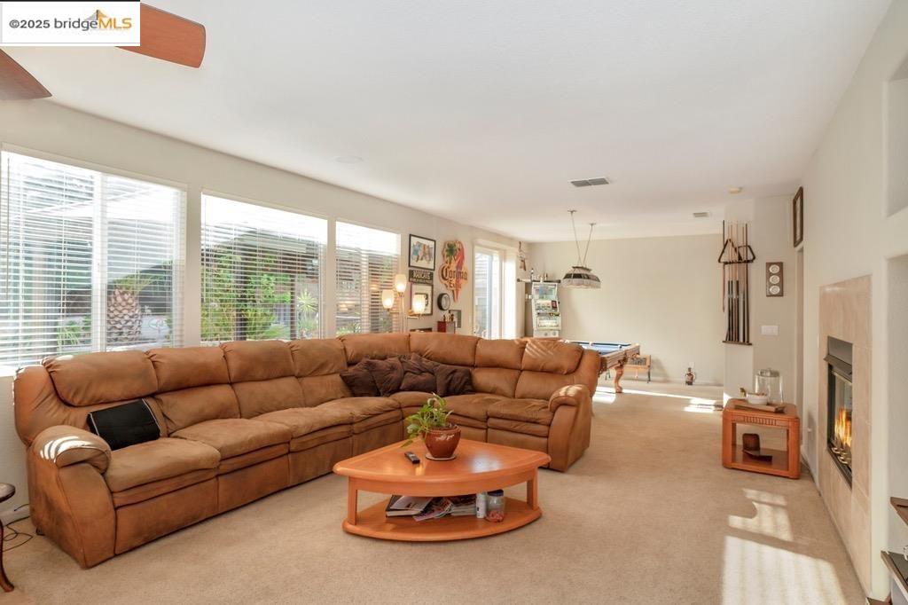 Detail Gallery Image 4 of 13 For 3792 Pintail Dr, Antioch,  CA 94509 - 5 Beds | 3 Baths