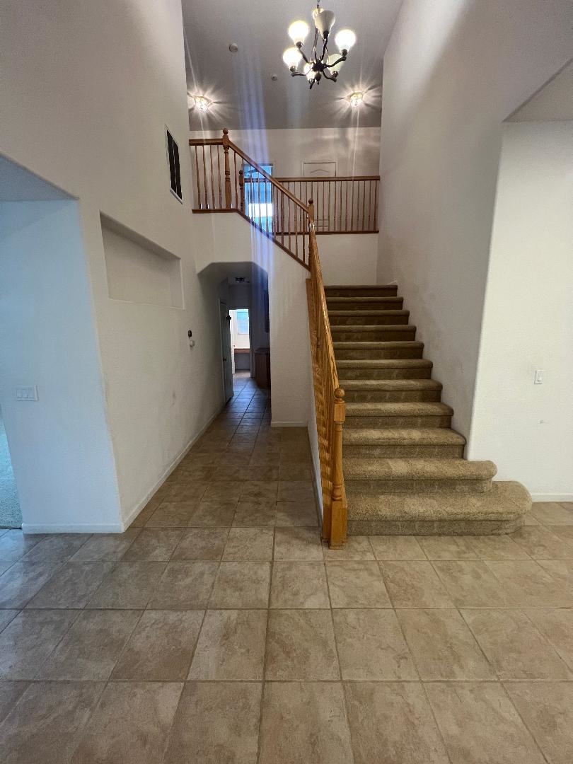 Detail Gallery Image 5 of 17 For 3792 Pintail Dr, Antioch,  CA 94509 - 5 Beds | 3 Baths