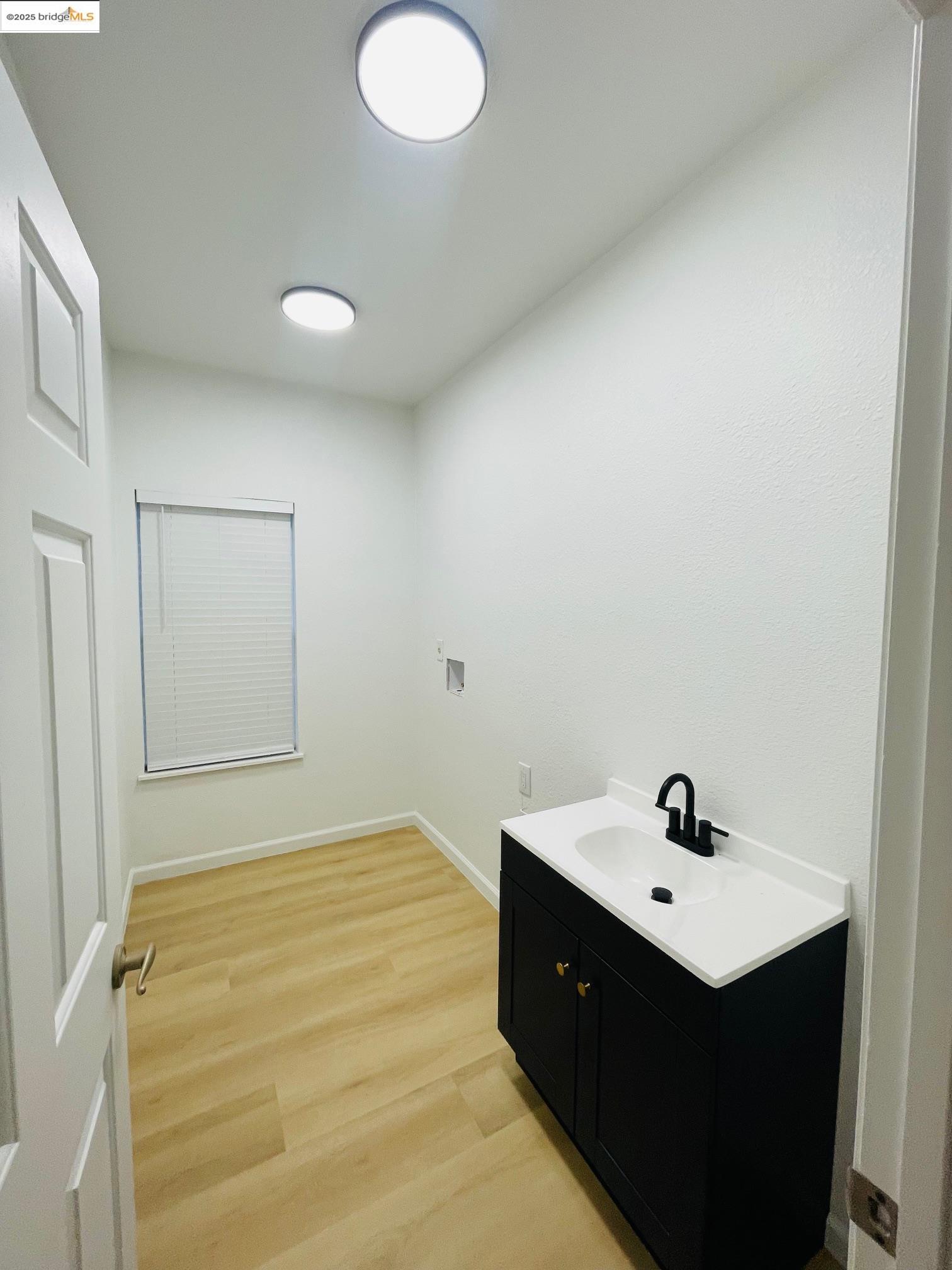 Detail Gallery Image 25 of 28 For 2117 Mark Twain Dr, Antioch,  CA 94531 - 3 Beds | 2/1 Baths