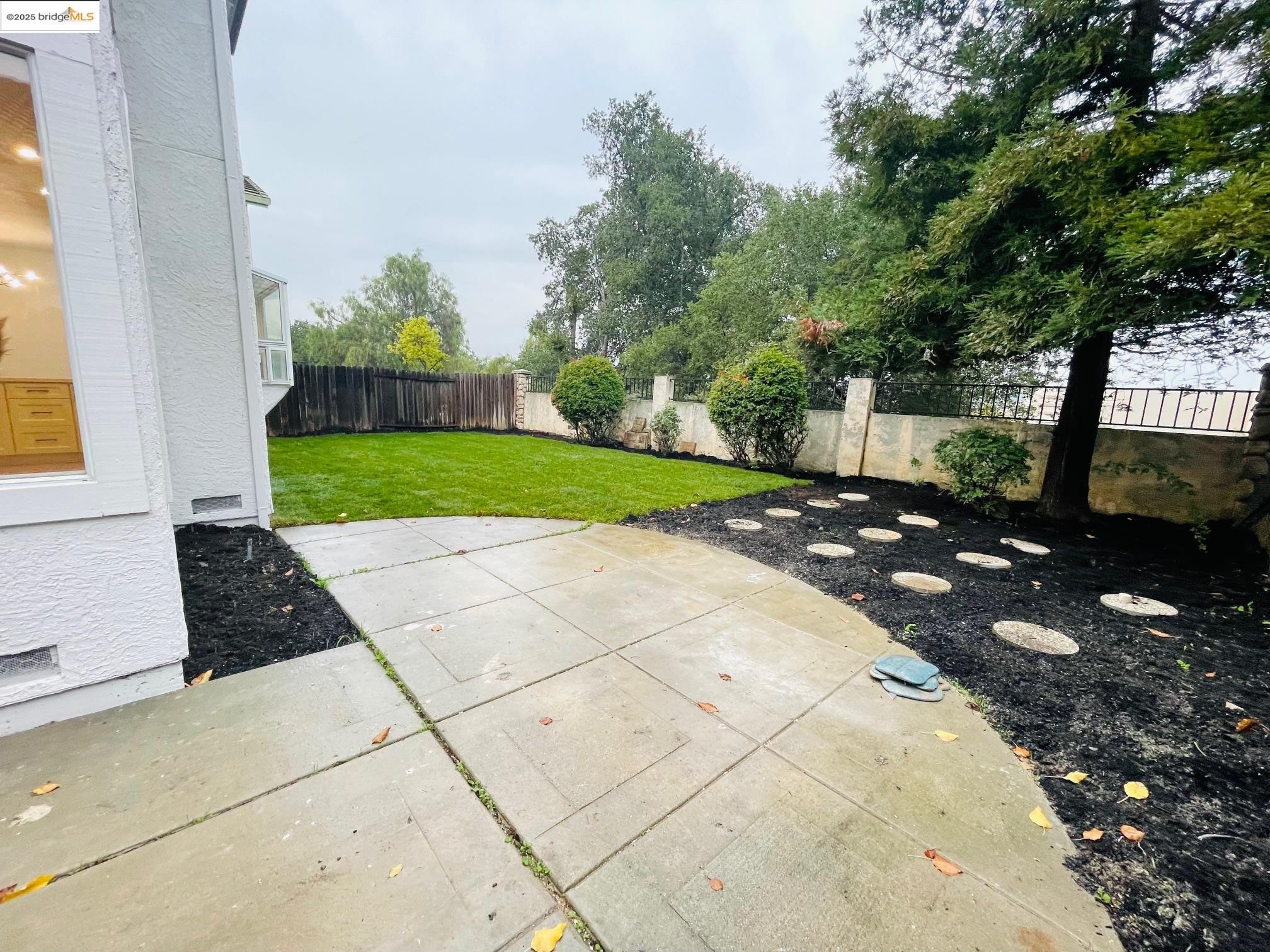 Detail Gallery Image 29 of 30 For 2117 Mark Twain Dr, Antioch,  CA 94531 - 3 Beds | 2/1 Baths