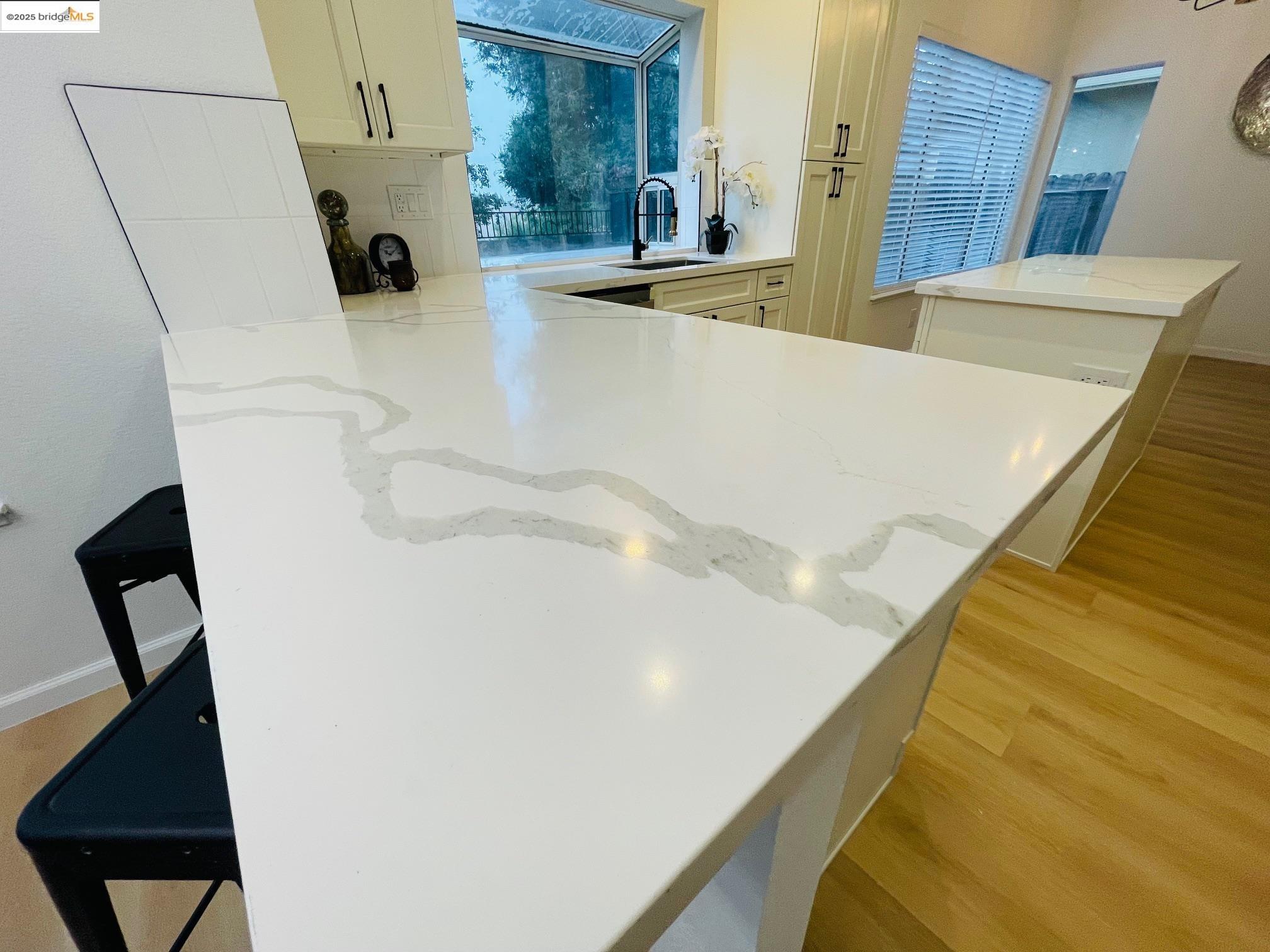 Detail Gallery Image 9 of 23 For 2117 Mark Twain Dr, Antioch,  CA 94531 - 3 Beds | 2/1 Baths