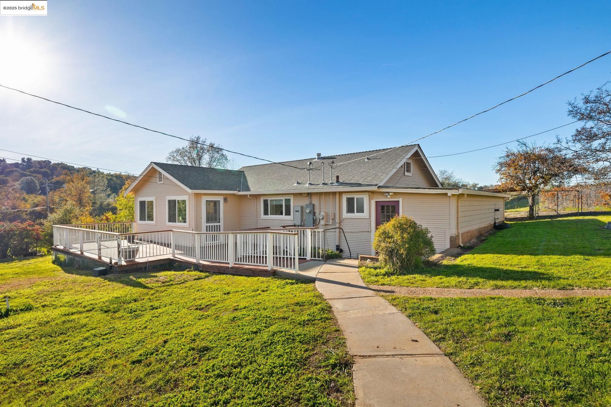 Detail Gallery Image 21 of 48 For 20955 Shaws Flat Rd, Sonora,  CA 95370 - 3 Beds | 2 Baths