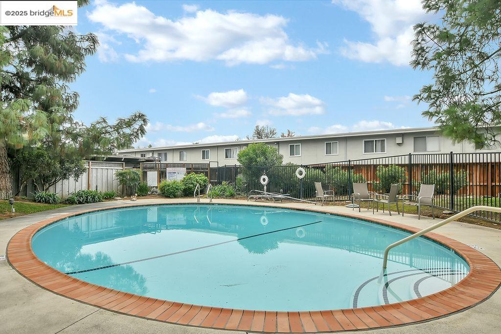 Detail Gallery Image 25 of 29 For 1699 Laguna Street #311,  Concord,  CA 94520-2901 - 1 Beds | 1 Baths