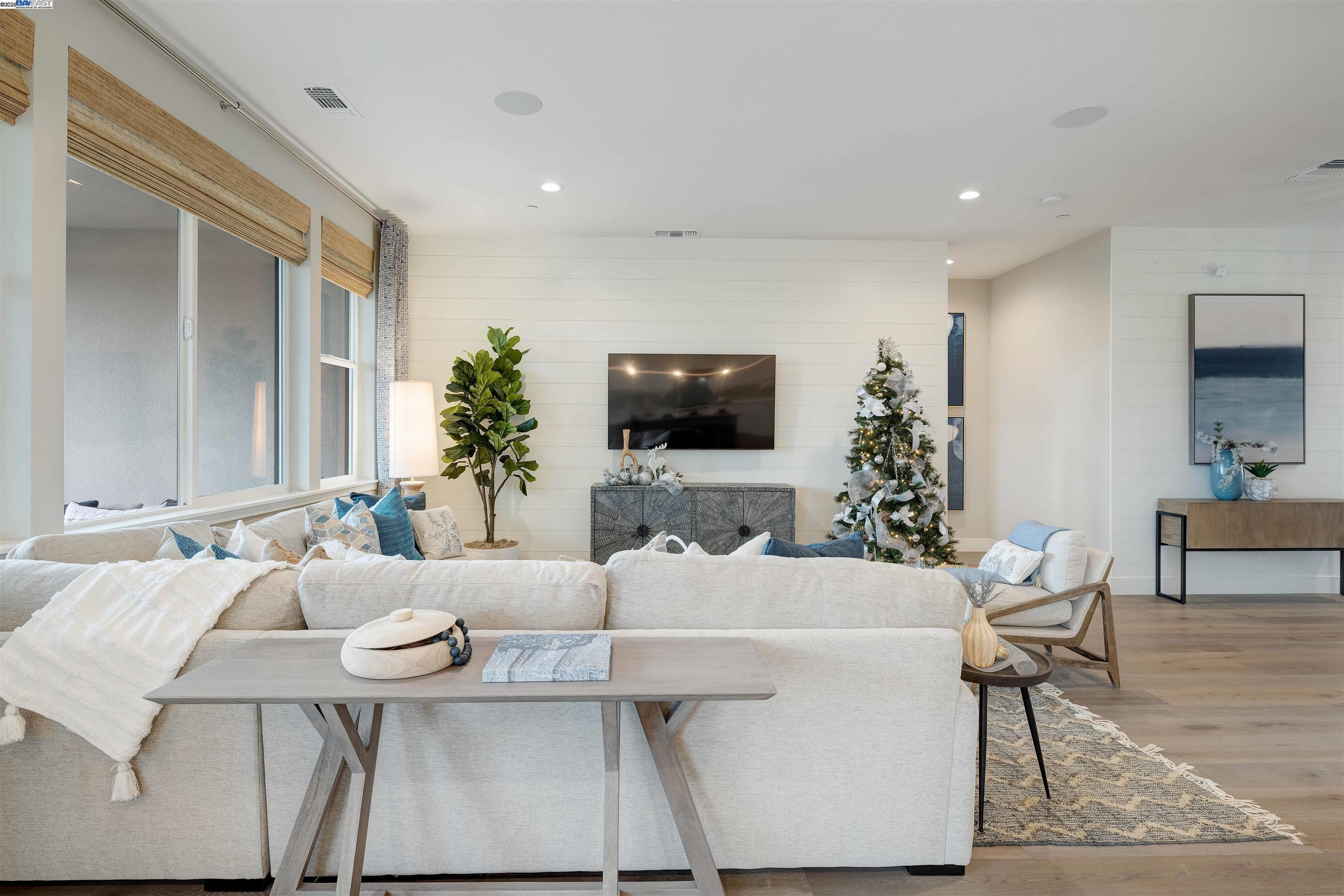 Detail Gallery Image 14 of 55 For 1371 Crescent Avenue, Manteca,  CA 95336 - 2 Beds | 2/1 Baths