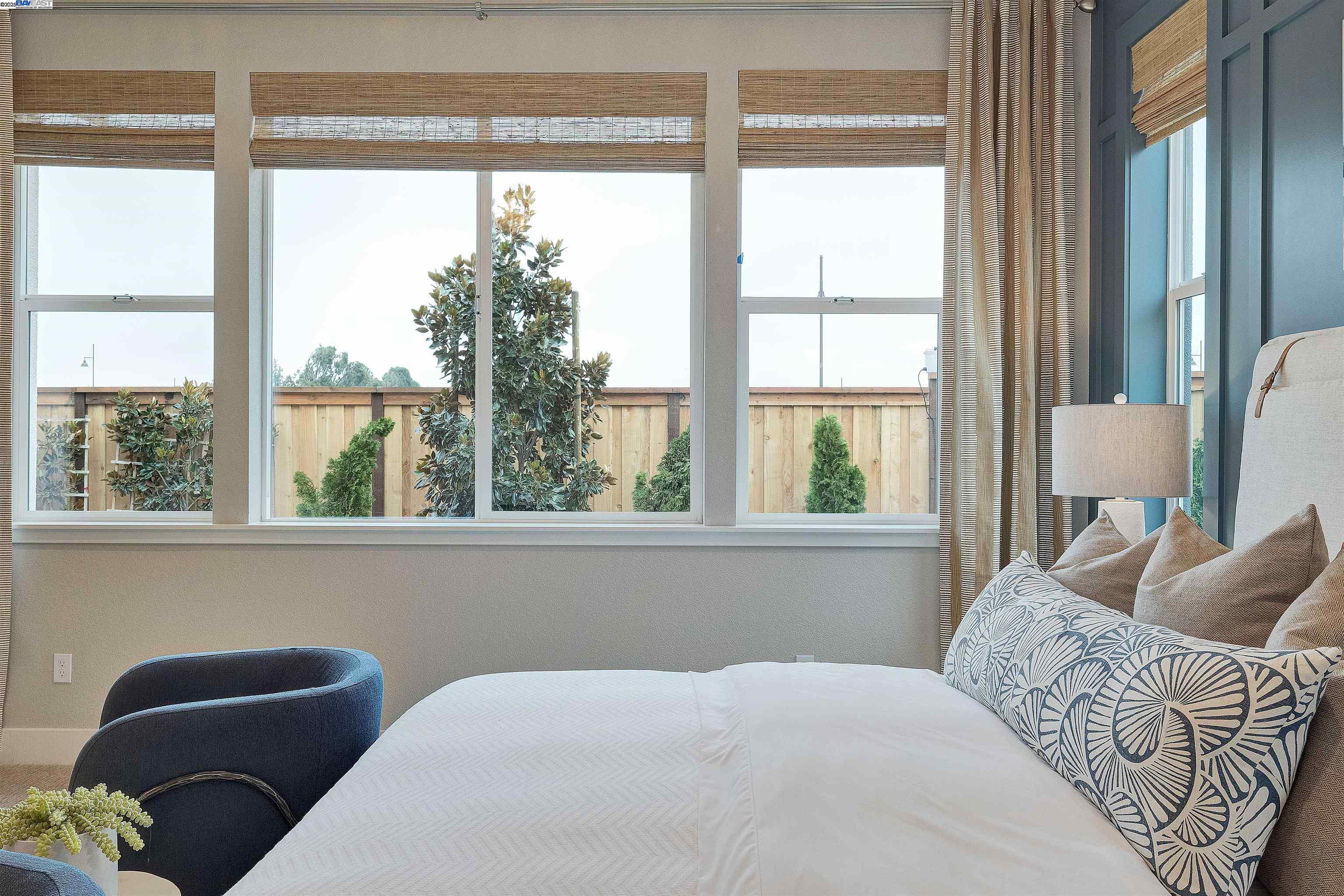 Detail Gallery Image 36 of 55 For 1371 Crescent Avenue, Manteca,  CA 95336 - 2 Beds | 2/1 Baths