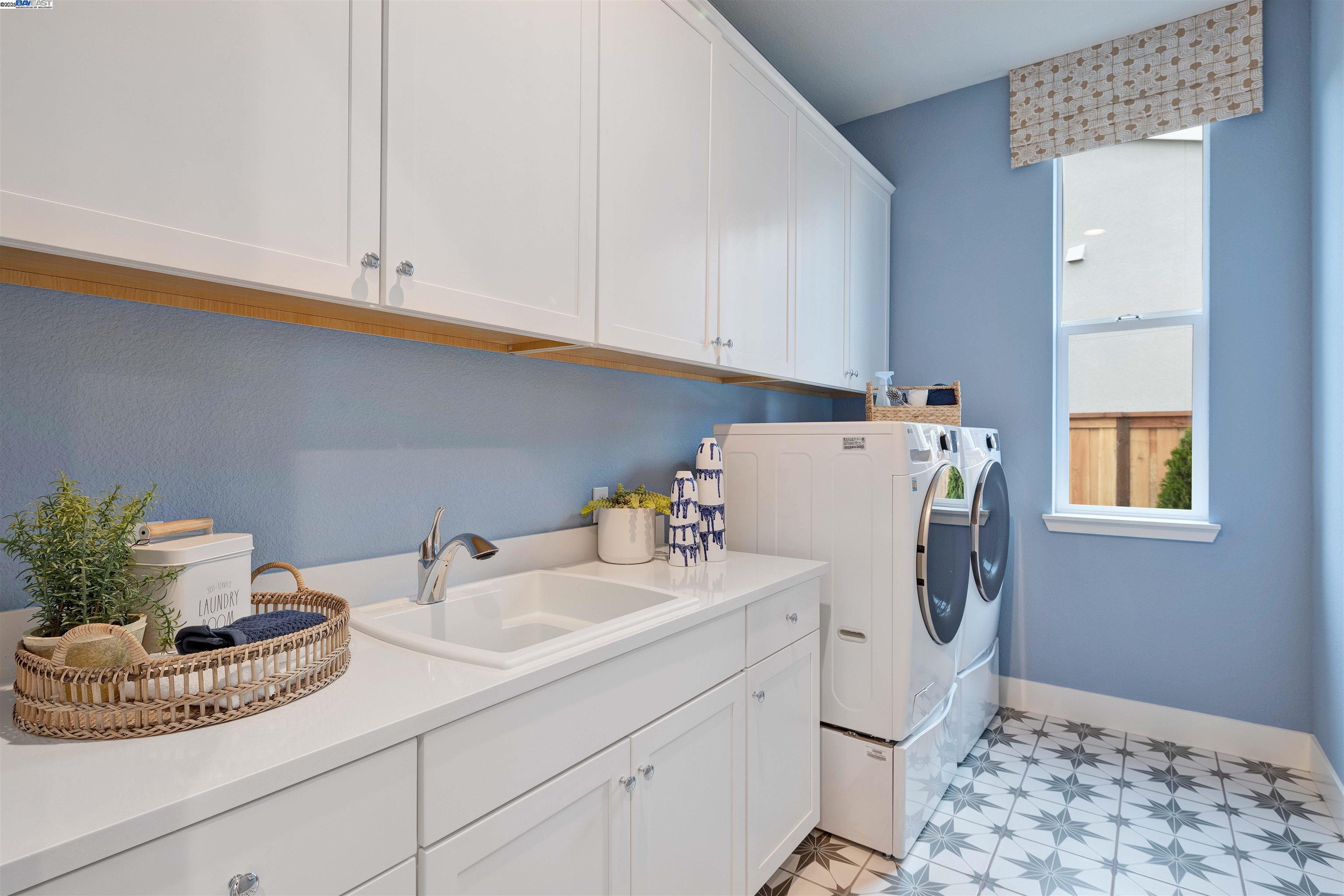 Detail Gallery Image 38 of 55 For 1371 Crescent Avenue, Manteca,  CA 95336 - 2 Beds | 2/1 Baths