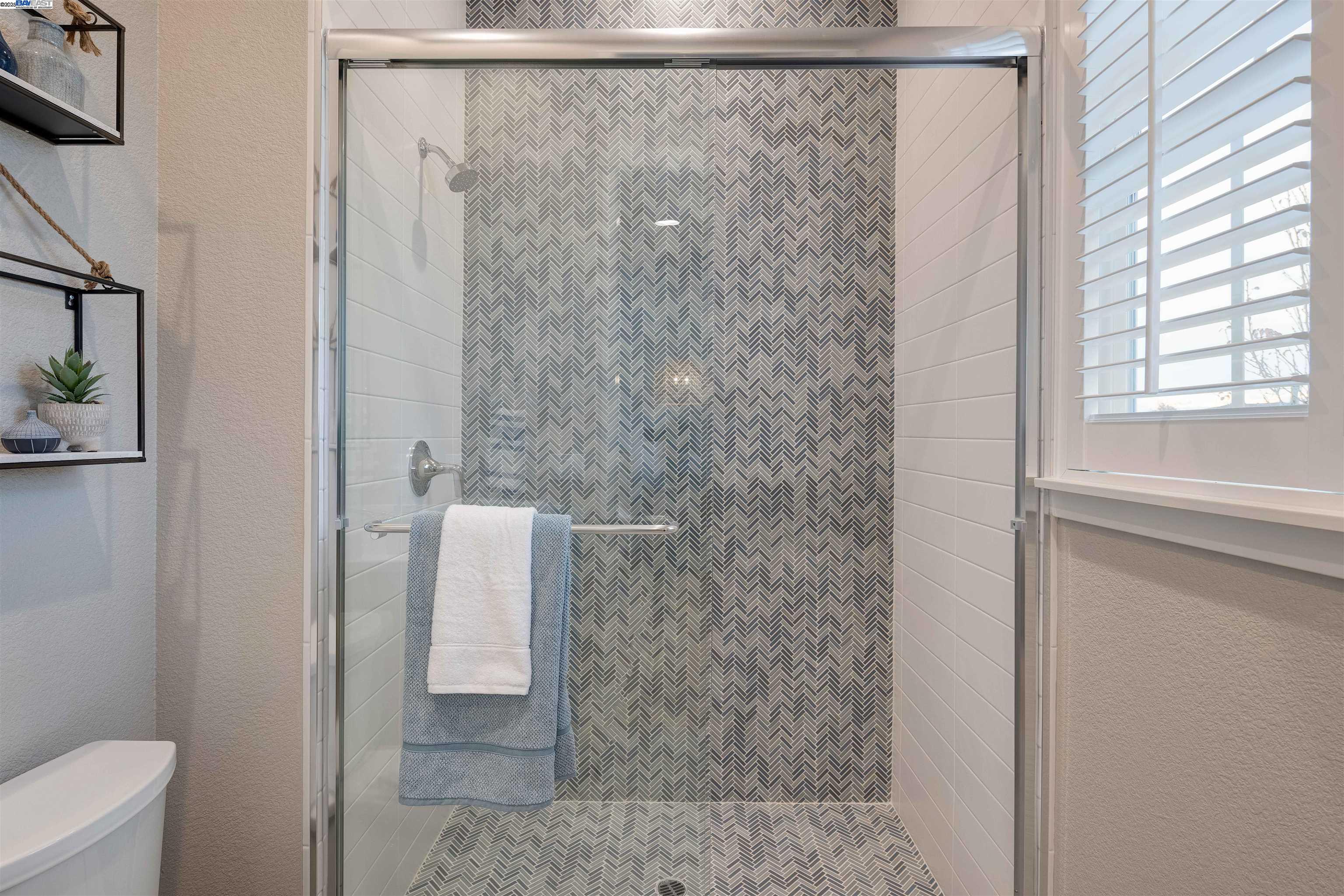 Detail Gallery Image 47 of 55 For 1371 Crescent Avenue, Manteca,  CA 95336 - 2 Beds | 2/1 Baths
