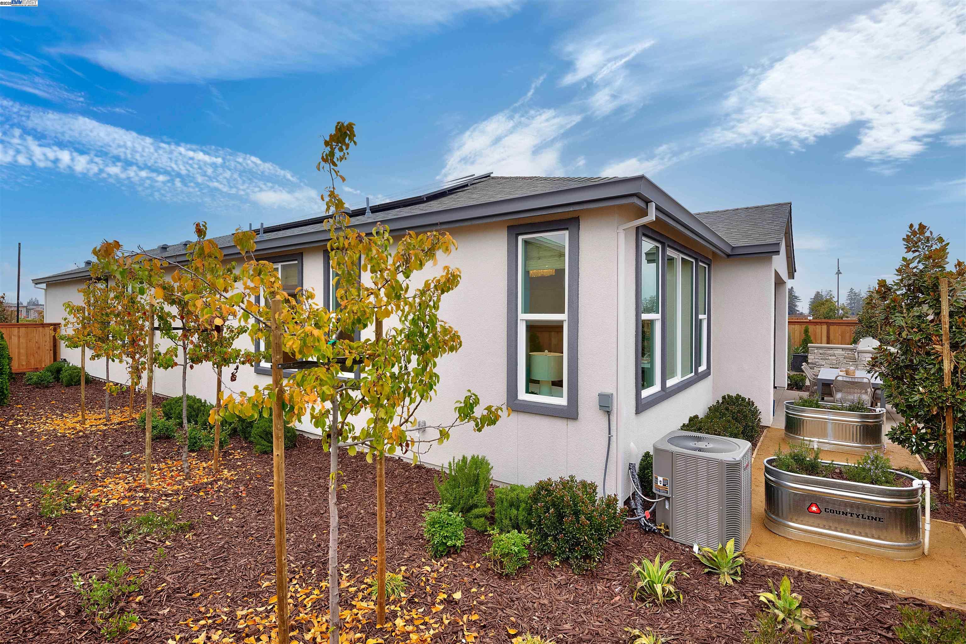 Detail Gallery Image 55 of 55 For 1371 Crescent Avenue, Manteca,  CA 95336 - 2 Beds | 2/1 Baths