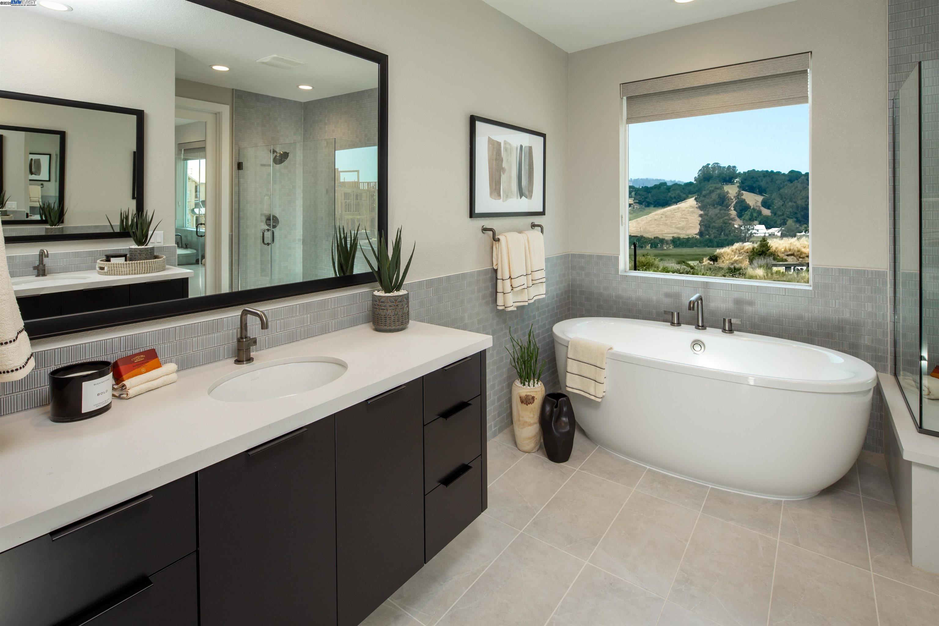 Detail Gallery Image 19 of 24 For 360 Waypoint Drive, Napa,  CA 94558 - 5 Beds | 4/1 Baths