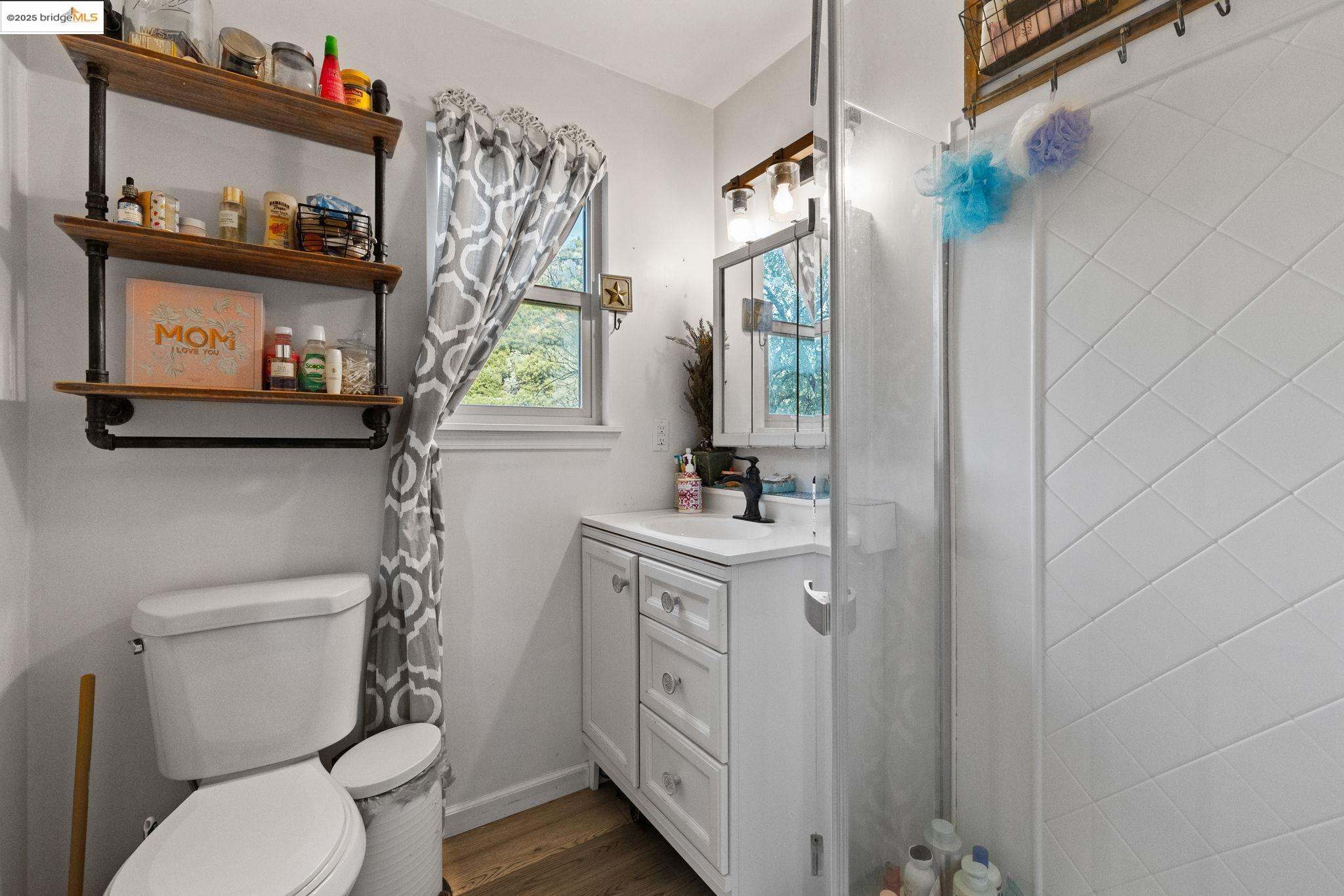 Detail Gallery Image 11 of 17 For 22852 Four Wheel Dr., Sonora,  CA 95370 - 1 Beds | 1 Baths