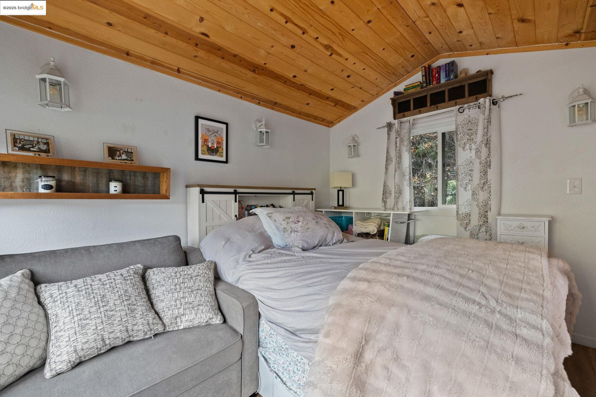 Detail Gallery Image 13 of 17 For 22852 Four Wheel Dr., Sonora,  CA 95370 - 1 Beds | 1 Baths