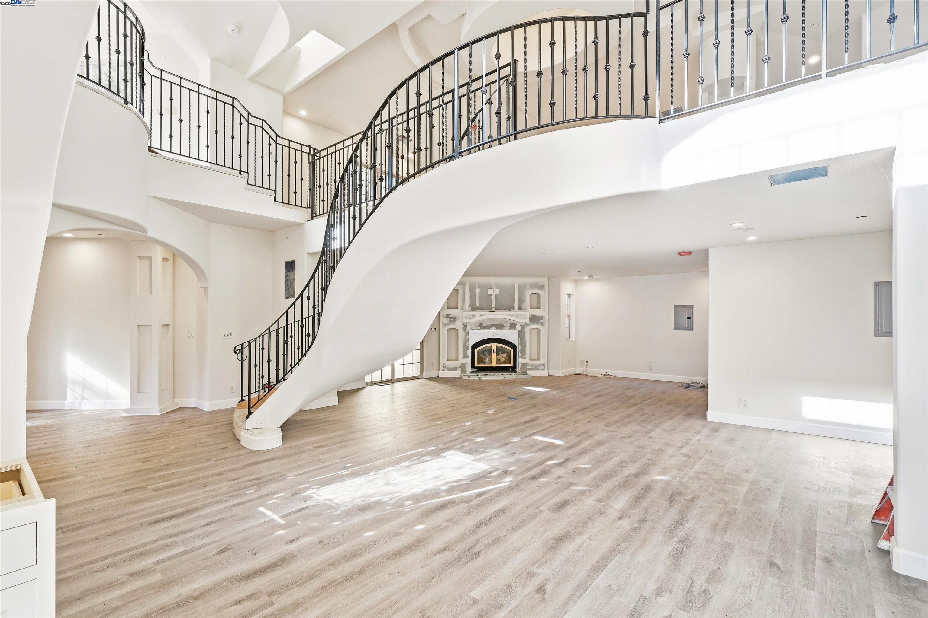 Front Image Thumbnail for BE41118981