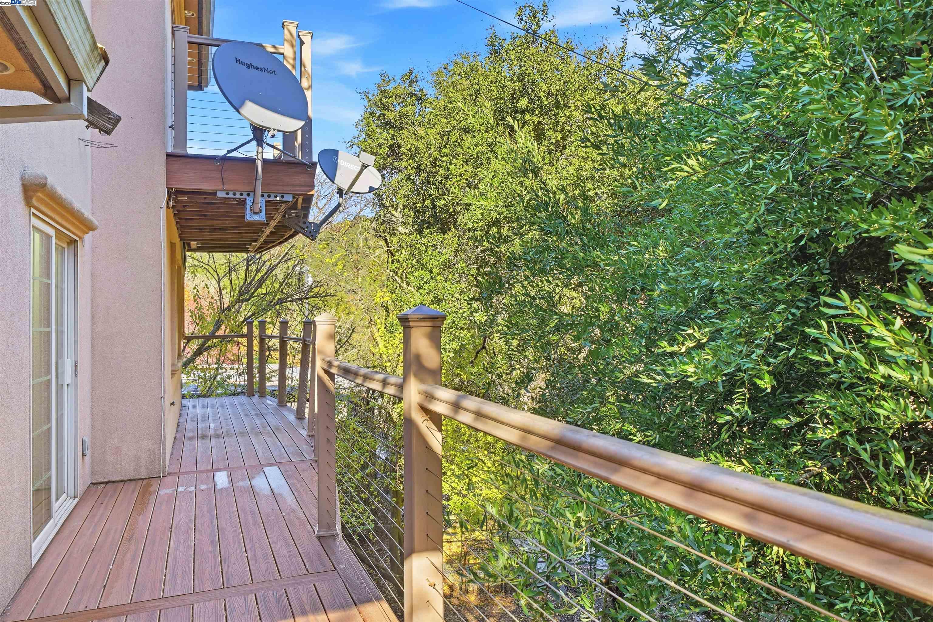 Detail Gallery Image 29 of 34 For 36215 Palomares Rd, Castro Valley,  CA 94552 - 1 Beds | 3 Baths