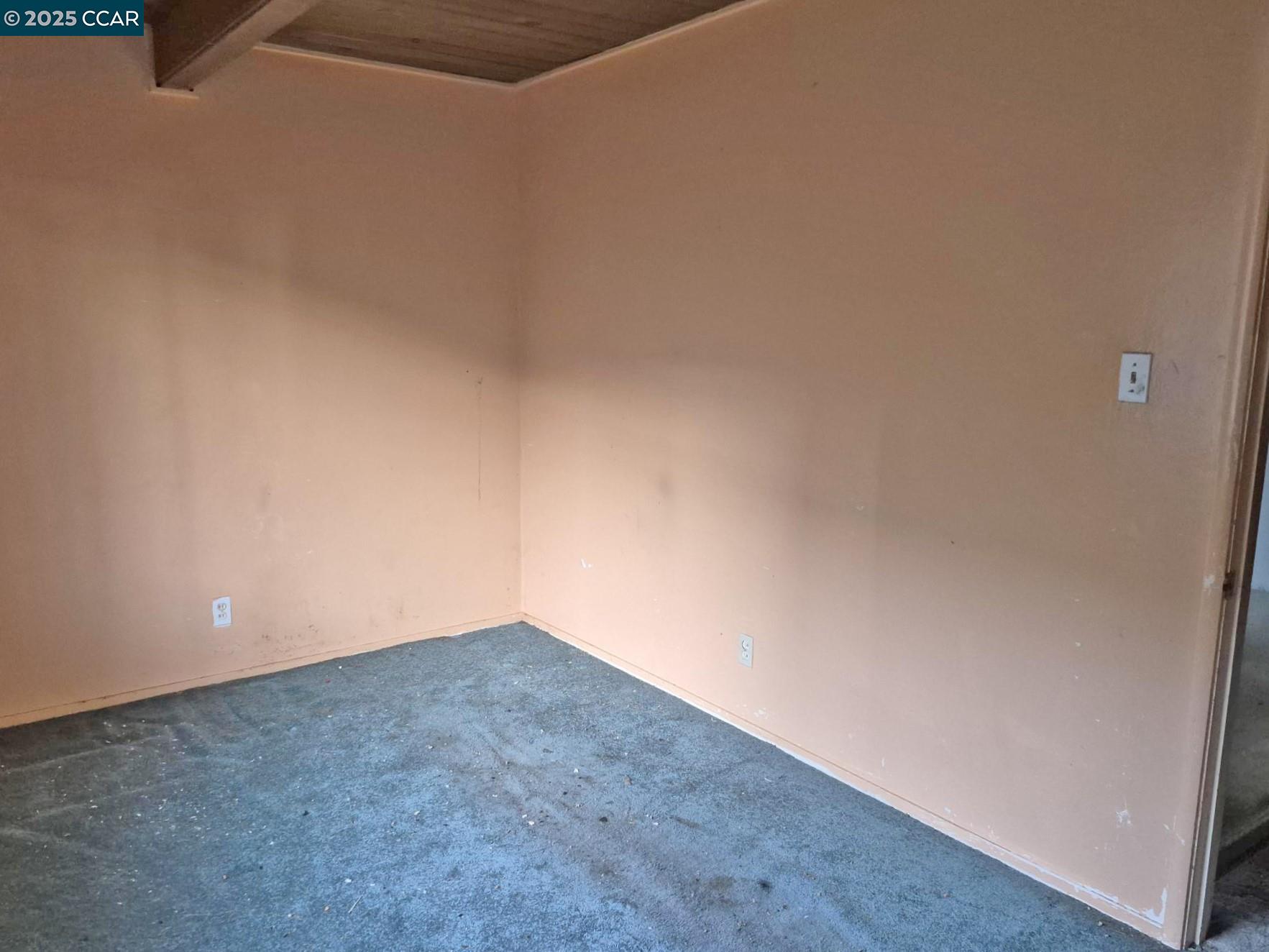 Detail Gallery Image 6 of 28 For 3135 Alta Mira Dr, Richmond,  CA 94806 - 4 Beds | 2 Baths