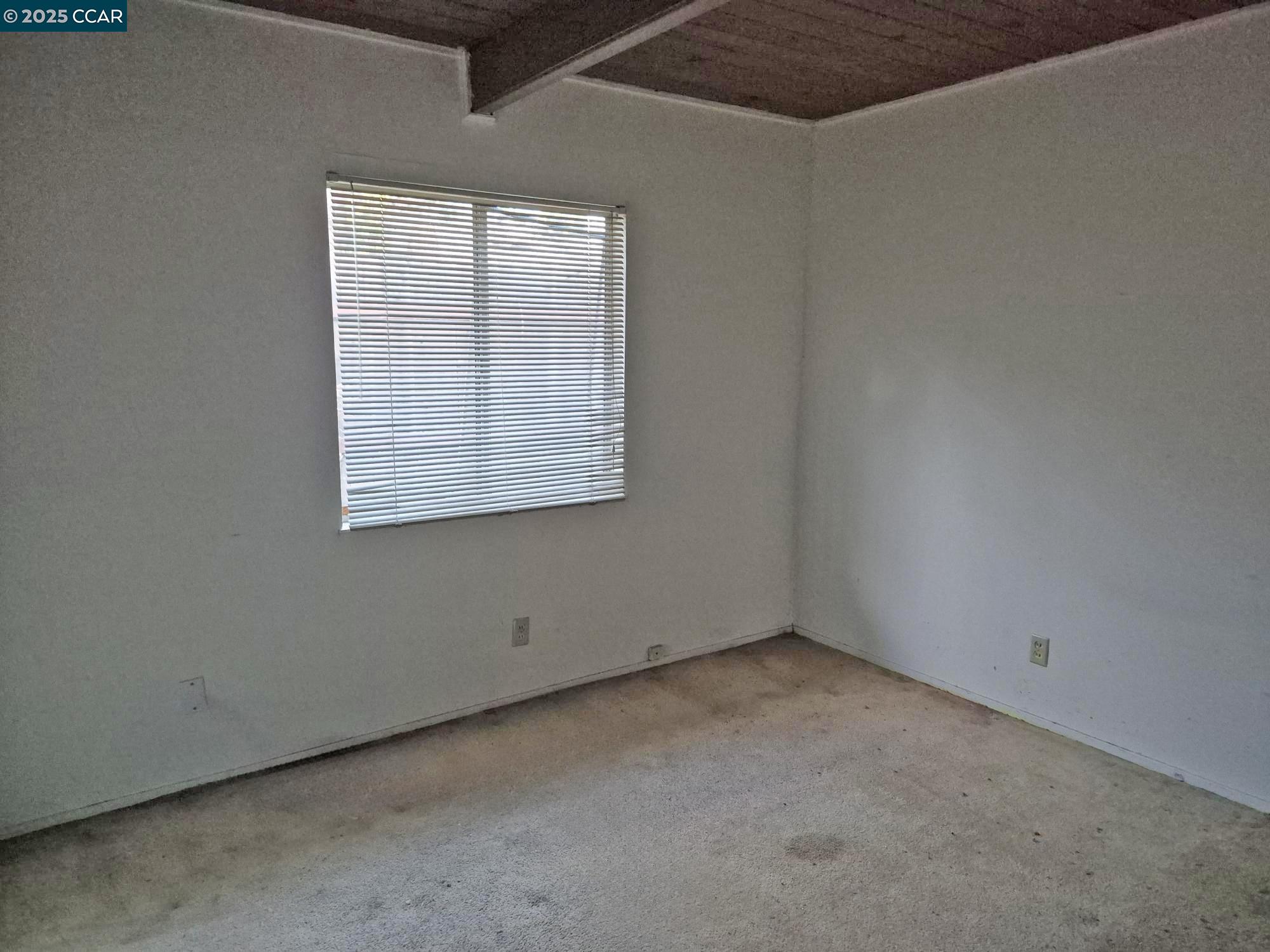 Detail Gallery Image 8 of 28 For 3135 Alta Mira Dr, Richmond,  CA 94806 - 4 Beds | 2 Baths