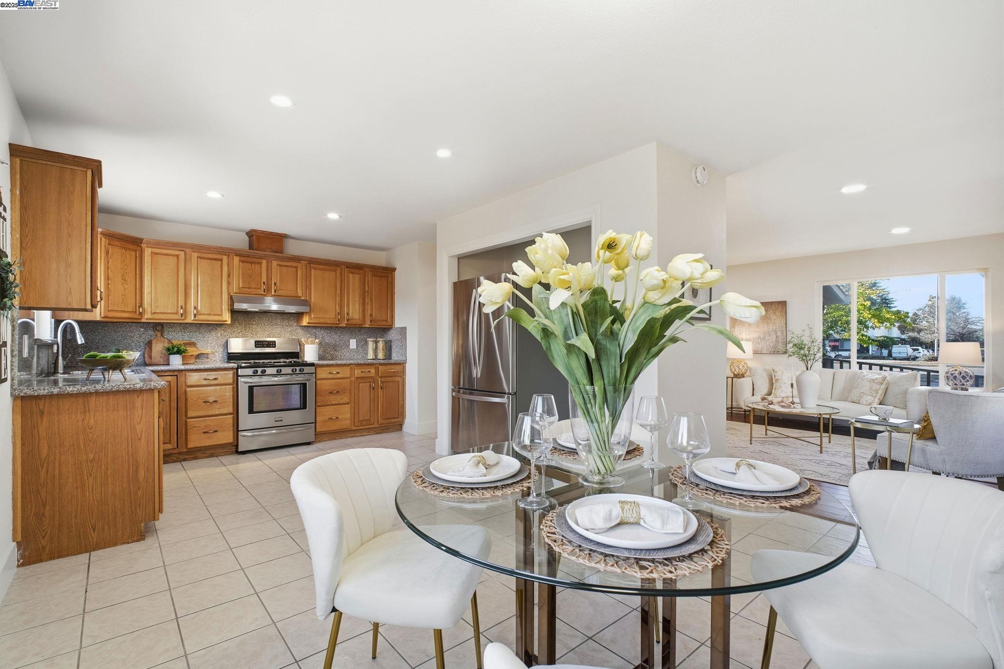 Detail Gallery Image 15 of 33 For 4422 Stevenson Blvd, Fremont,  CA 94538 - 3 Beds | 2 Baths