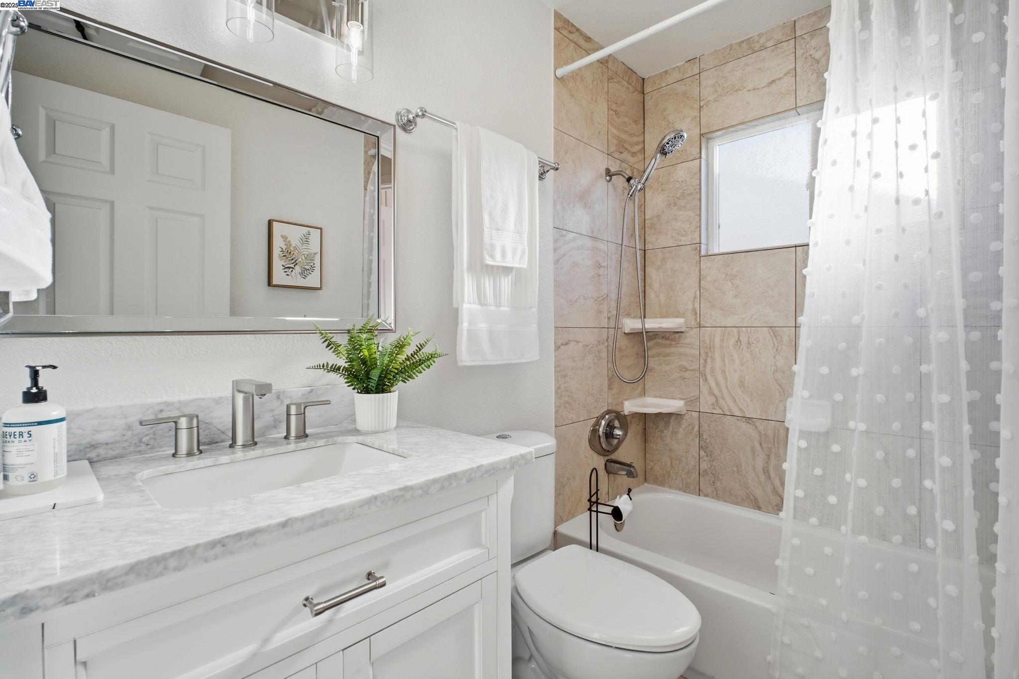 Detail Gallery Image 27 of 33 For 4422 Stevenson Blvd, Fremont,  CA 94538 - 3 Beds | 2 Baths