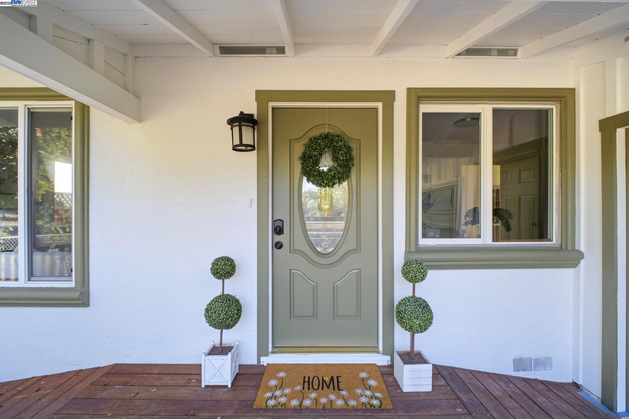 Detail Gallery Image 5 of 33 For 4422 Stevenson Blvd, Fremont,  CA 94538 - 3 Beds | 2 Baths