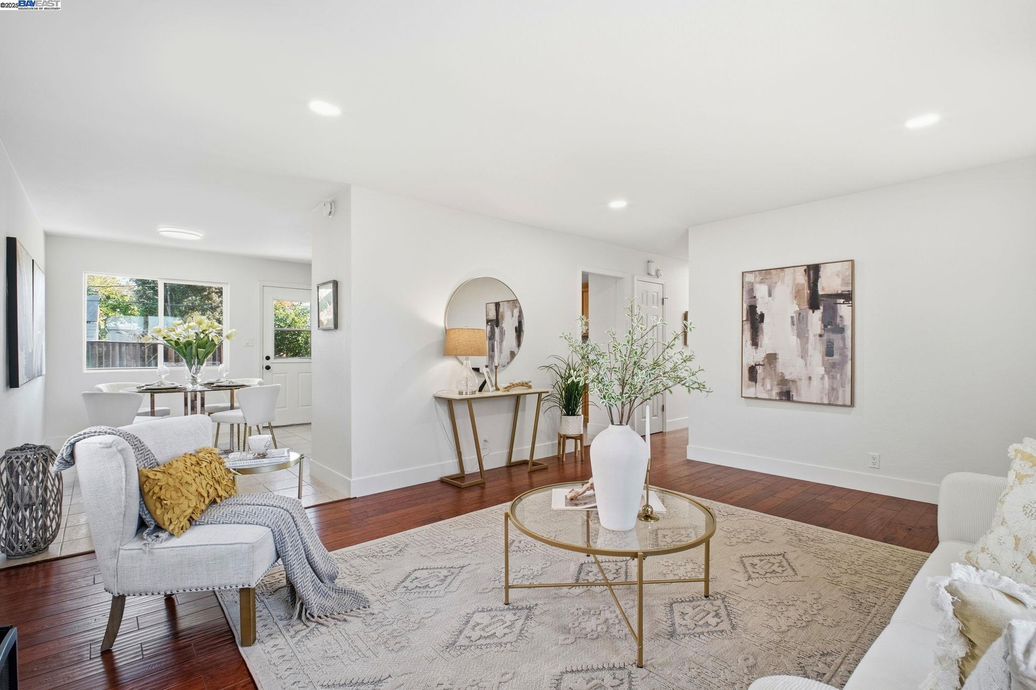 Detail Gallery Image 9 of 33 For 4422 Stevenson Blvd, Fremont,  CA 94538 - 3 Beds | 2 Baths