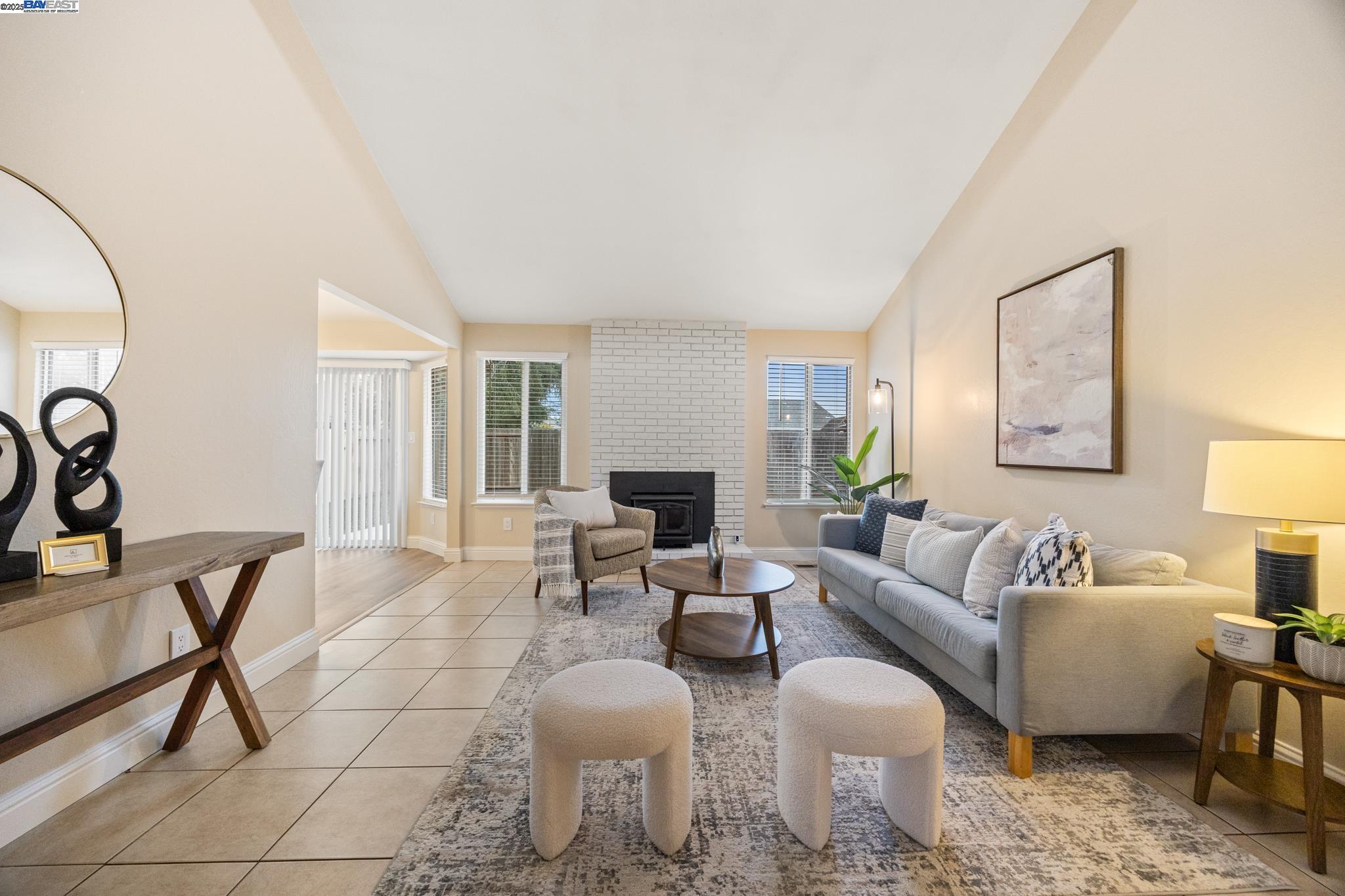 Detail Gallery Image 11 of 40 For 1600 Port Way, Oakley,  CA 94561 - 3 Beds | 2 Baths