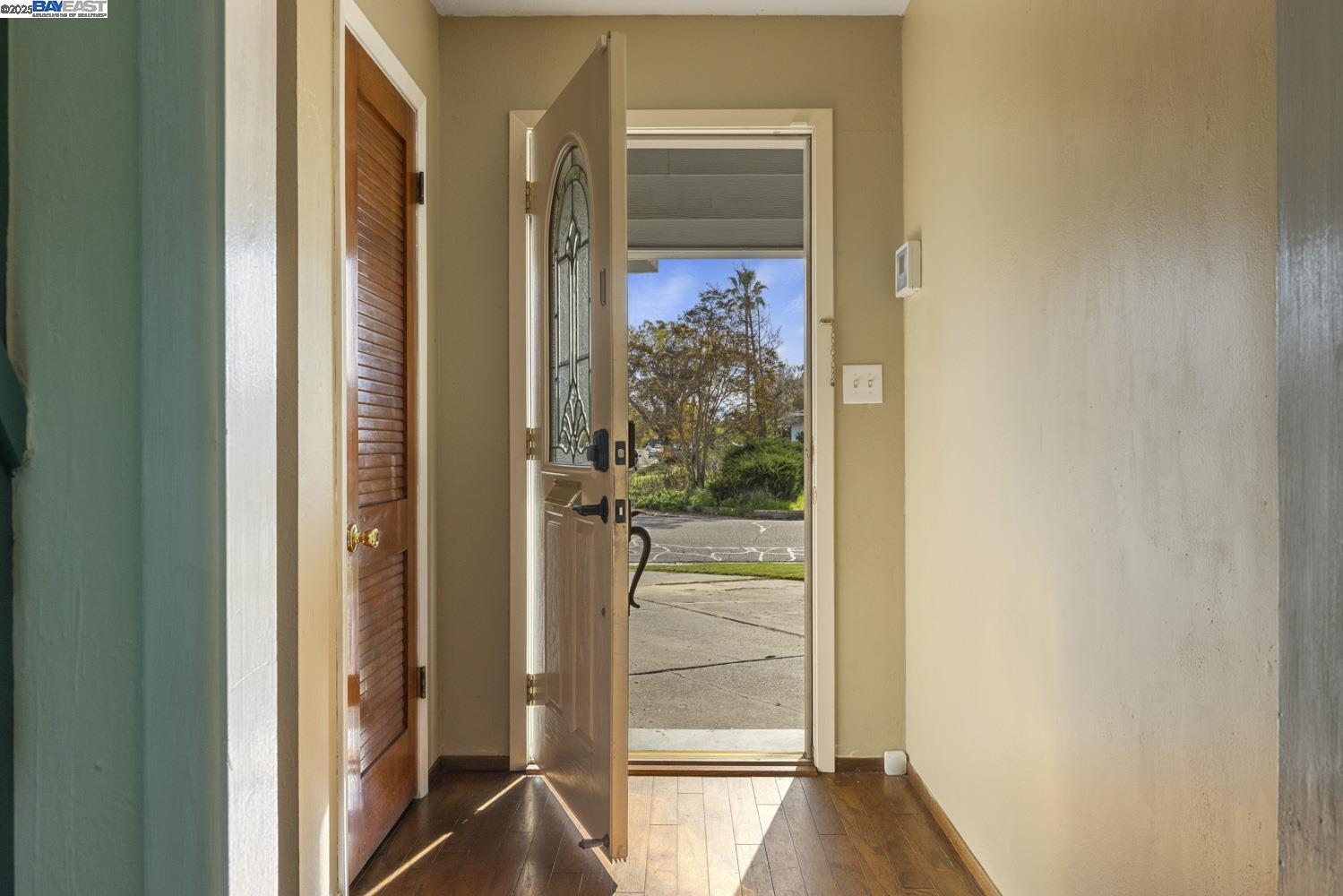 Detail Gallery Image 4 of 29 For 2155 Portola Ave, Stockton,  CA 95209 - 4 Beds | 2 Baths