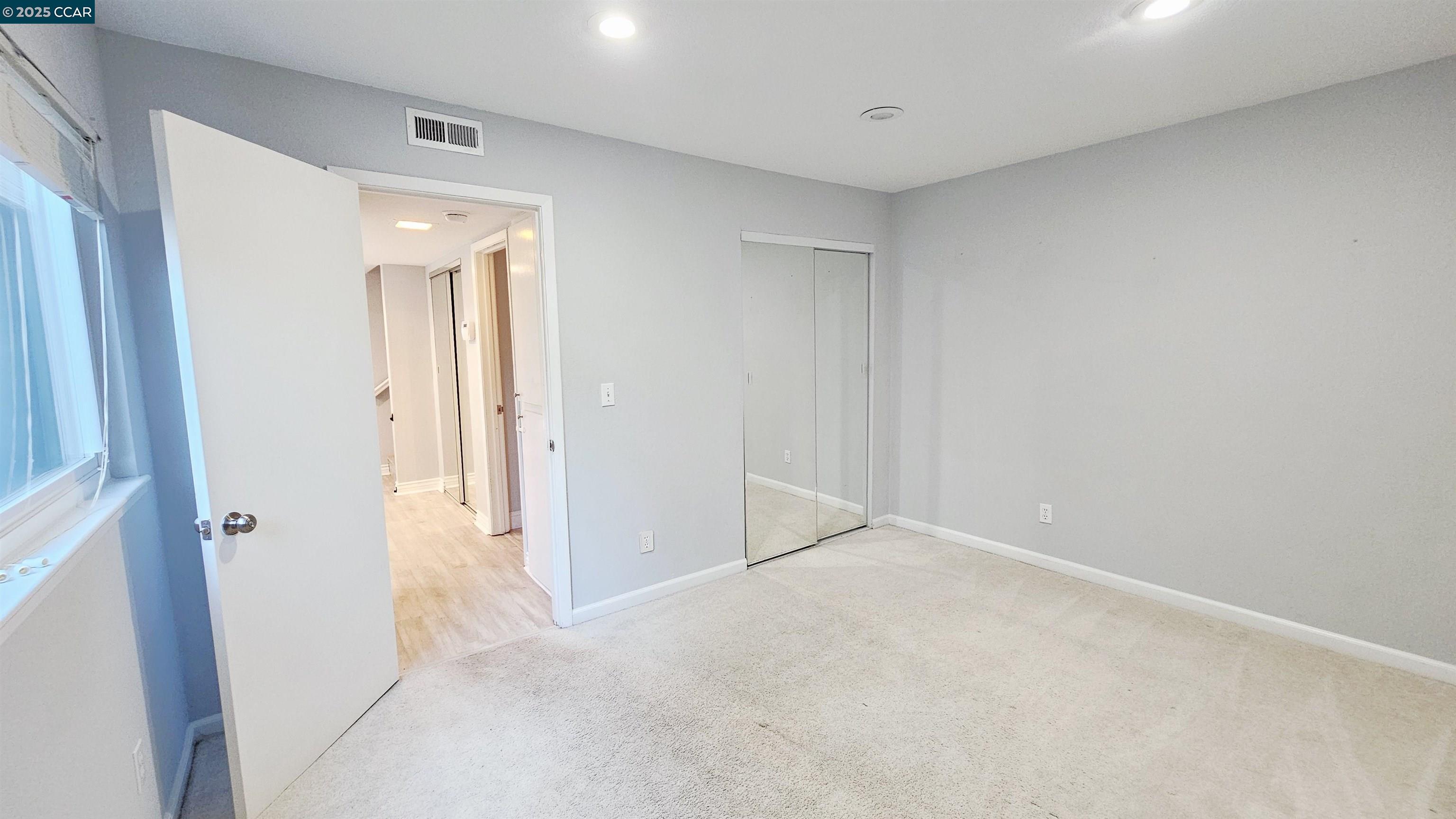 Detail Gallery Image 20 of 36 For 347 Scottsdale Rd, Pleasant Hill,  CA 94523 - 3 Beds | 2/1 Baths