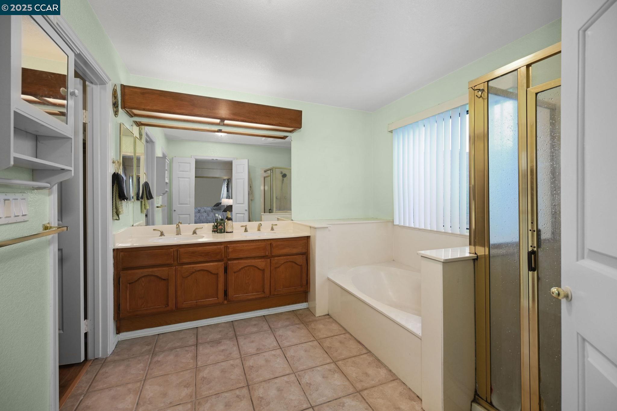 Detail Gallery Image 16 of 29 For 4601 Country Hills Dr, Antioch,  CA 94531 - 5 Beds | 3 Baths