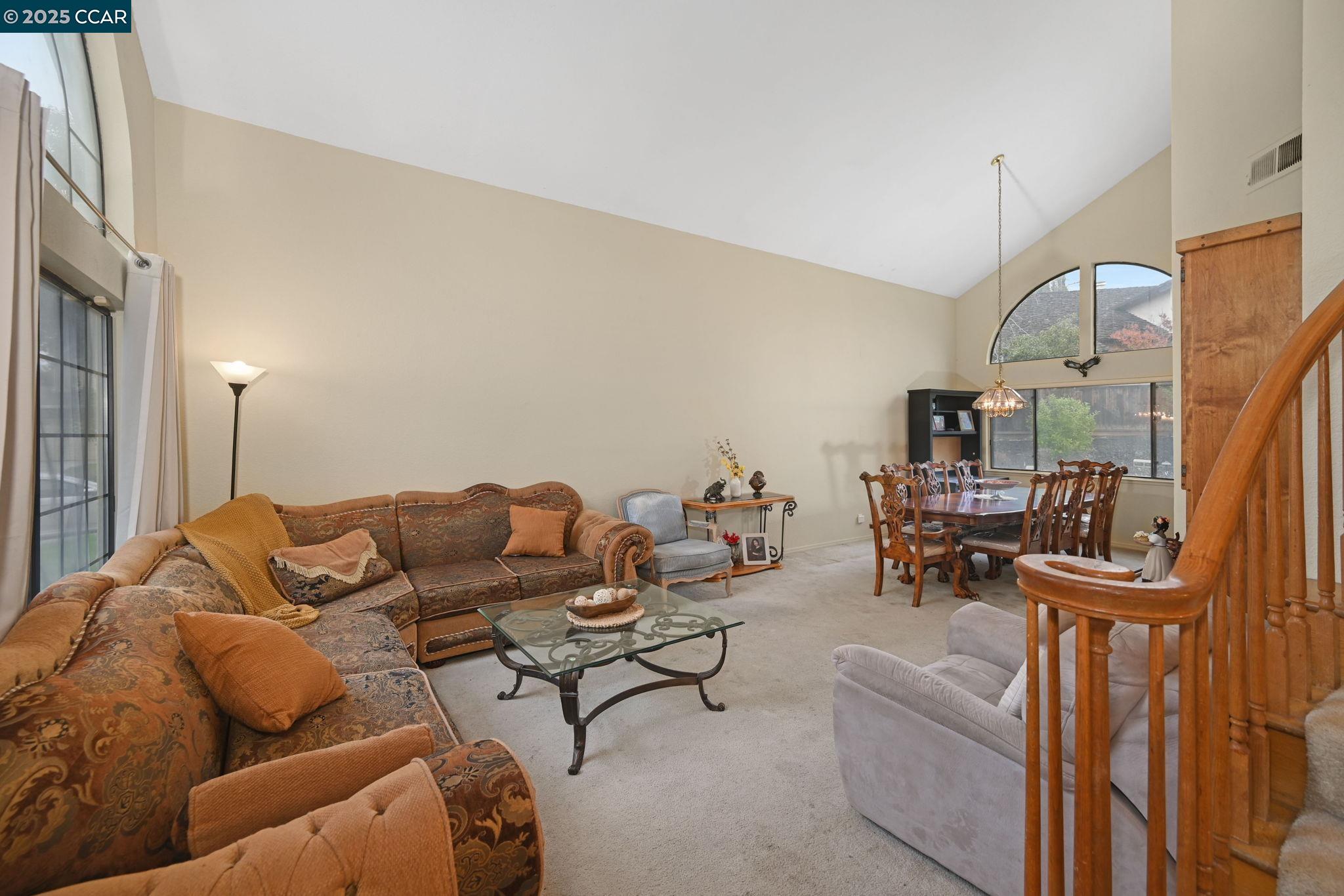 Detail Gallery Image 3 of 29 For 4601 Country Hills Dr, Antioch,  CA 94531 - 5 Beds | 3 Baths