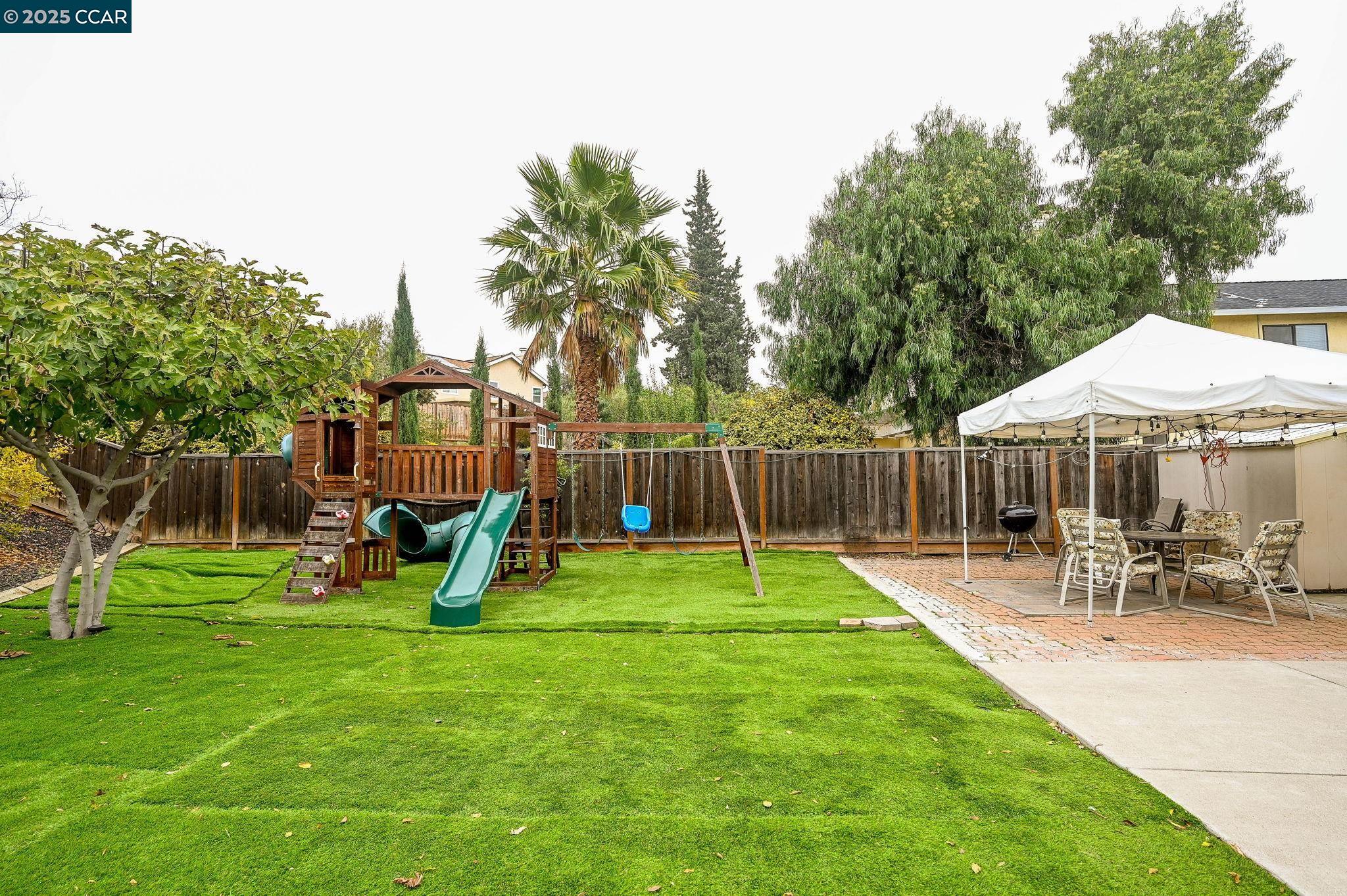 Detail Gallery Image 23 of 29 For 4601 Country Hills Dr, Antioch,  CA 94531 - 5 Beds | 3 Baths