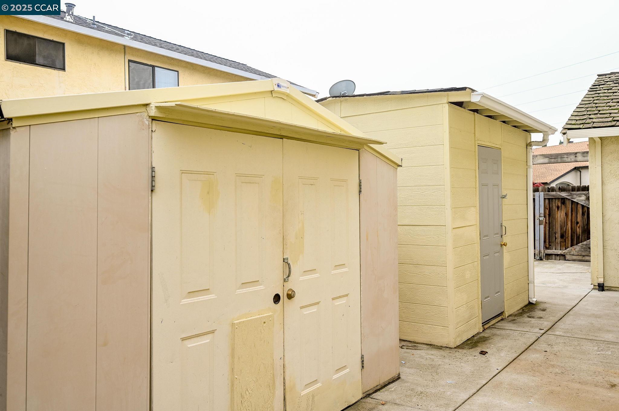 Detail Gallery Image 25 of 29 For 4601 Country Hills Dr, Antioch,  CA 94531 - 5 Beds | 3 Baths