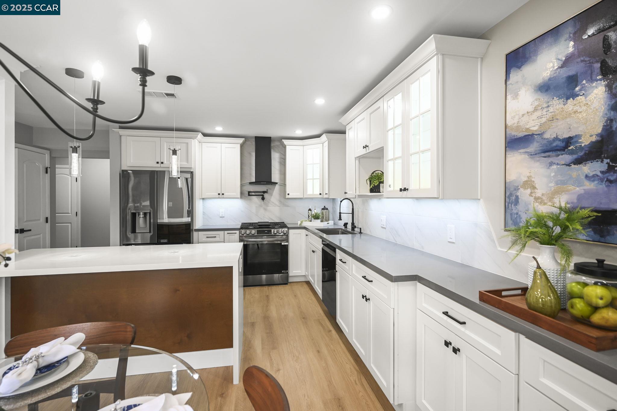 Detail Gallery Image 13 of 31 For 1131 Oakmont Drive #6,  Walnut Creek,  CA 94595 - 2 Beds | 2 Baths