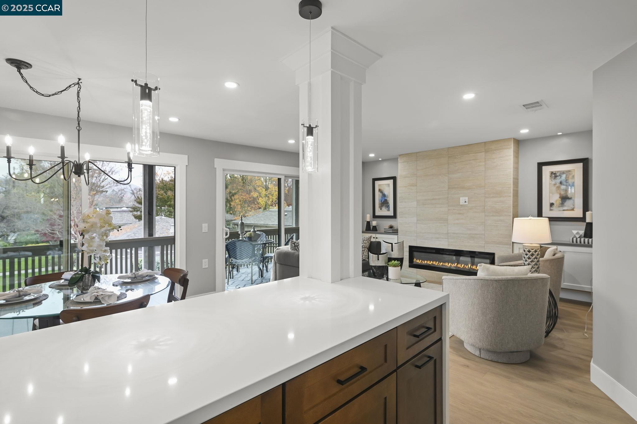 Detail Gallery Image 17 of 31 For 1131 Oakmont Drive #6,  Walnut Creek,  CA 94595 - 2 Beds | 2 Baths