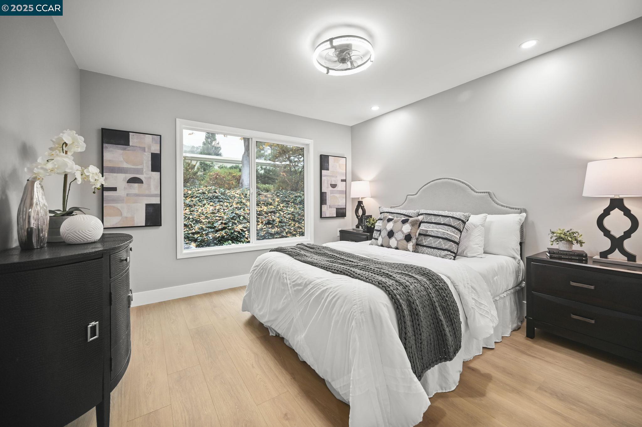 Detail Gallery Image 23 of 31 For 1131 Oakmont Drive #6,  Walnut Creek,  CA 94595 - 2 Beds | 2 Baths