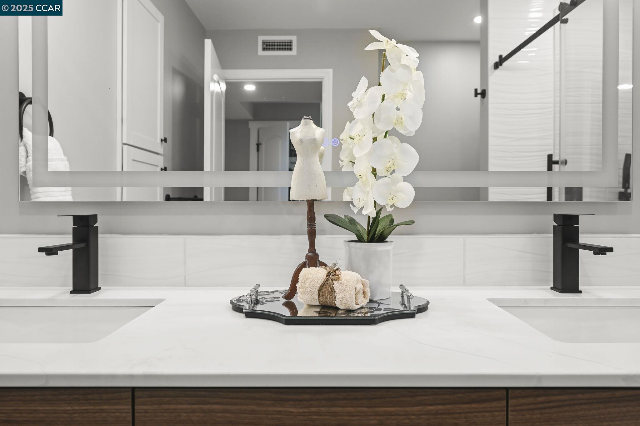 Detail Gallery Image 26 of 31 For 1131 Oakmont Drive #6,  Walnut Creek,  CA 94595 - 2 Beds | 2 Baths