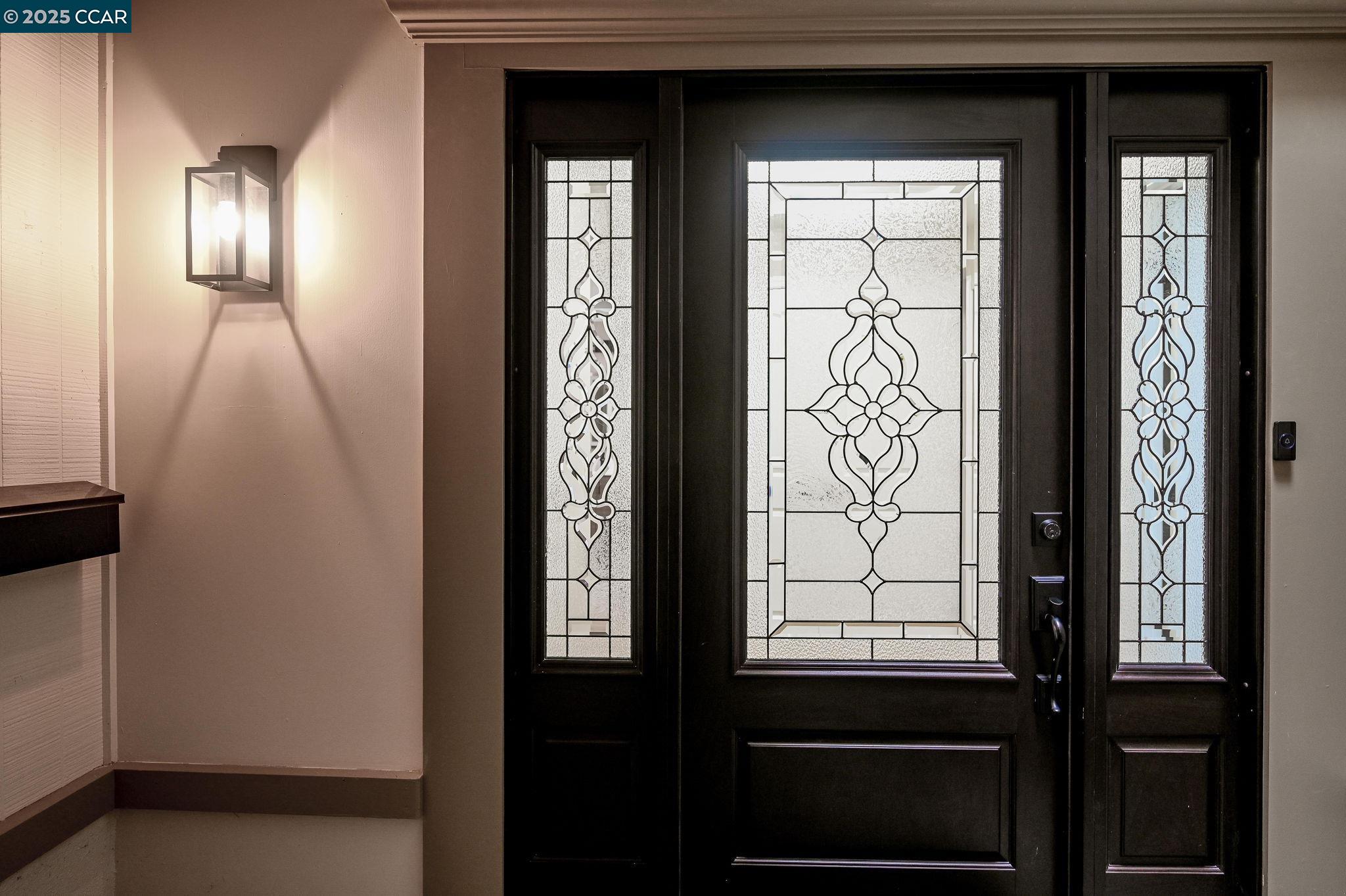 Detail Gallery Image 4 of 31 For 1131 Oakmont Drive #6,  Walnut Creek,  CA 94595 - 2 Beds | 2 Baths