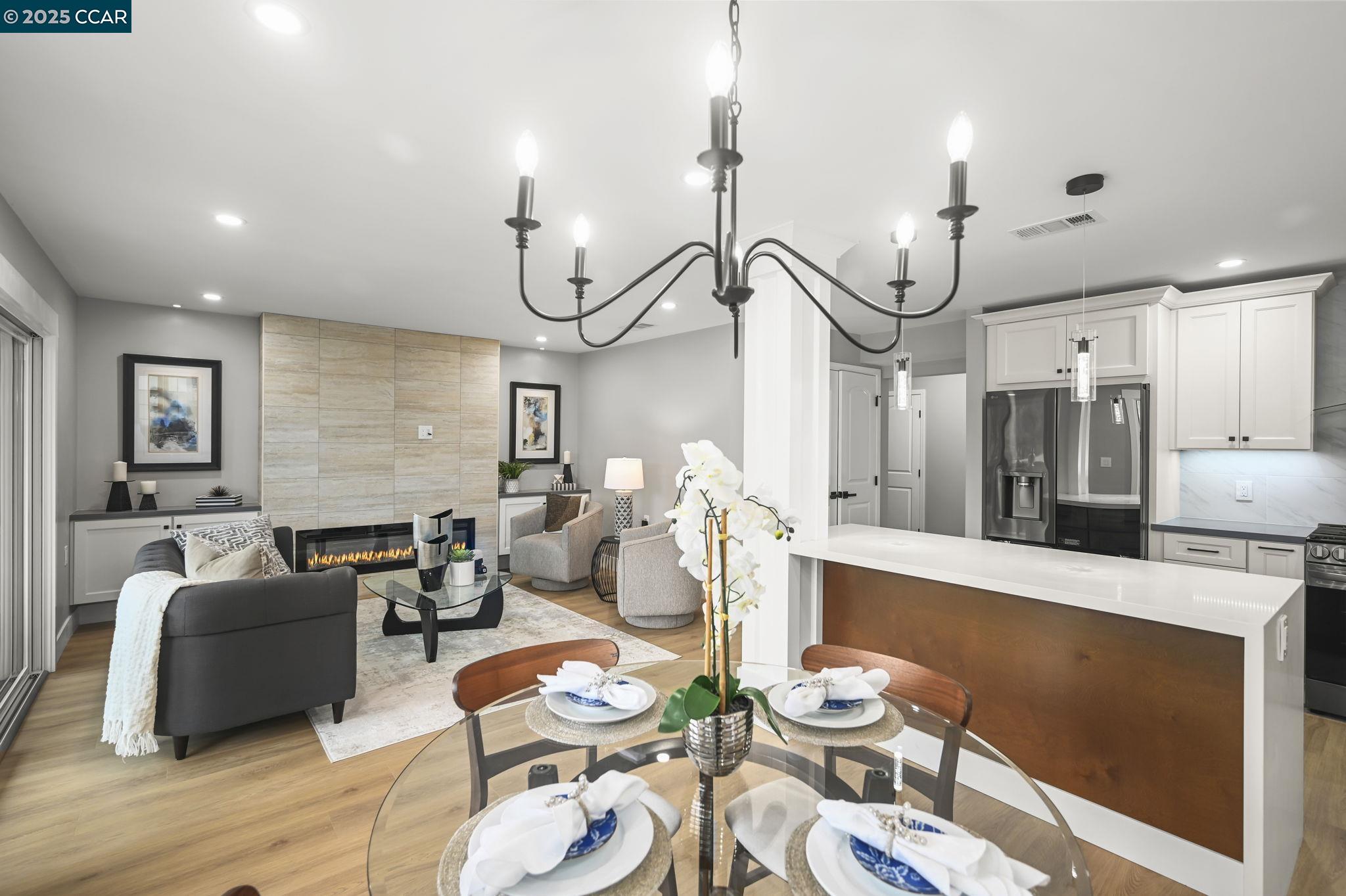 Detail Gallery Image 8 of 31 For 1131 Oakmont Drive #6,  Walnut Creek,  CA 94595 - 2 Beds | 2 Baths