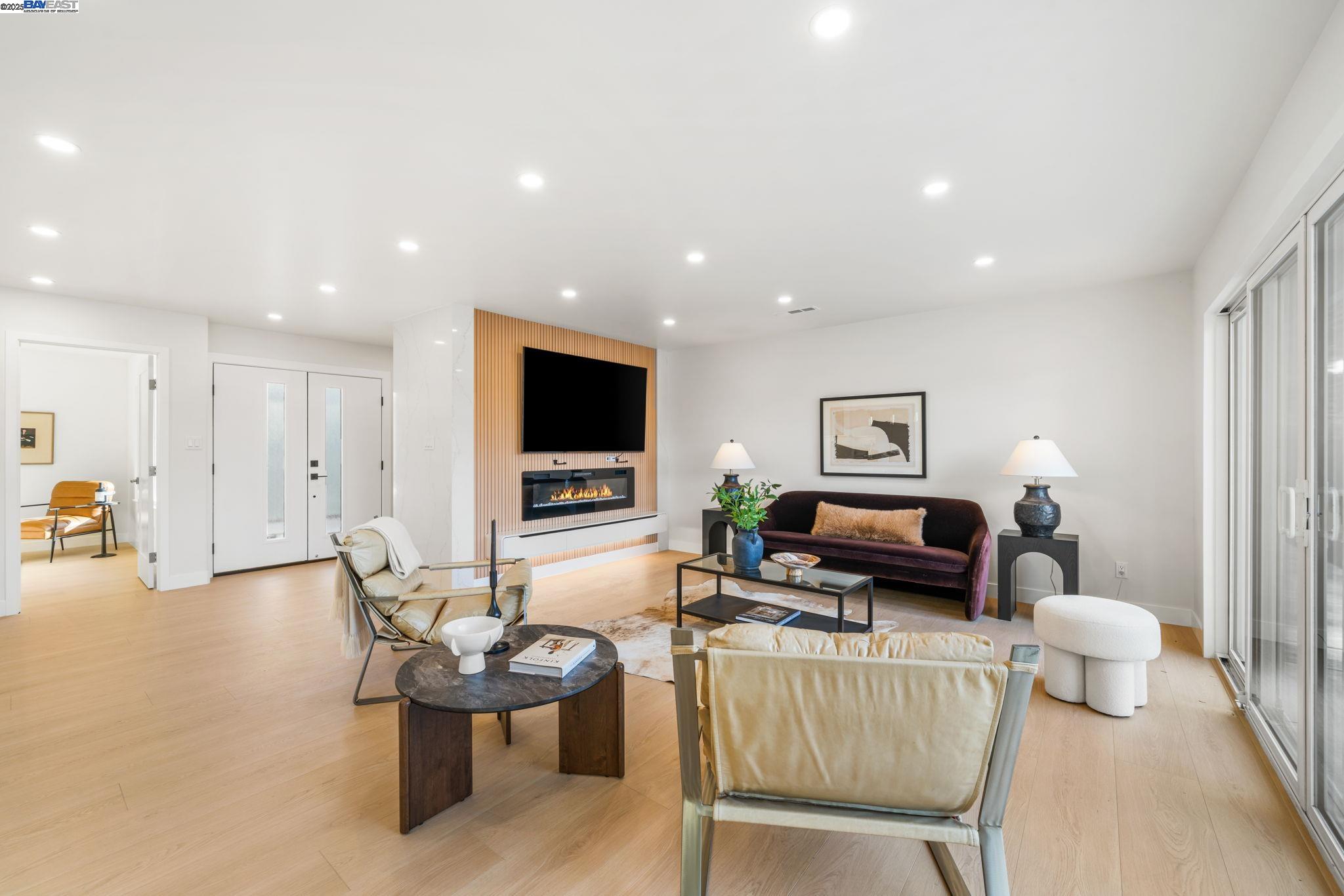 Detail Gallery Image 21 of 55 For 42795 Deauville Park Ct, Fremont,  CA 94538 - 5 Beds | 3 Baths