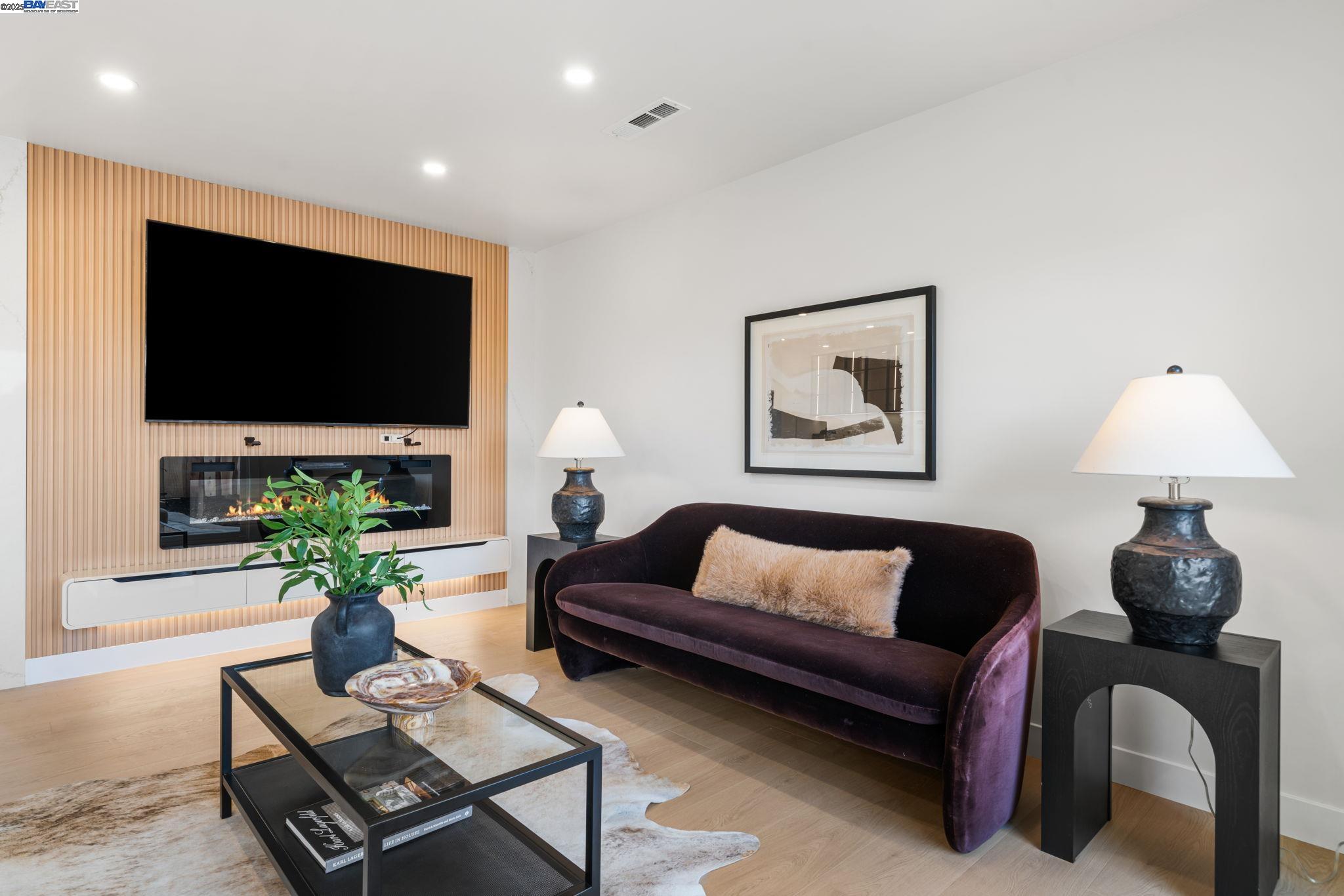 Detail Gallery Image 23 of 55 For 42795 Deauville Park Ct, Fremont,  CA 94538 - 5 Beds | 3 Baths