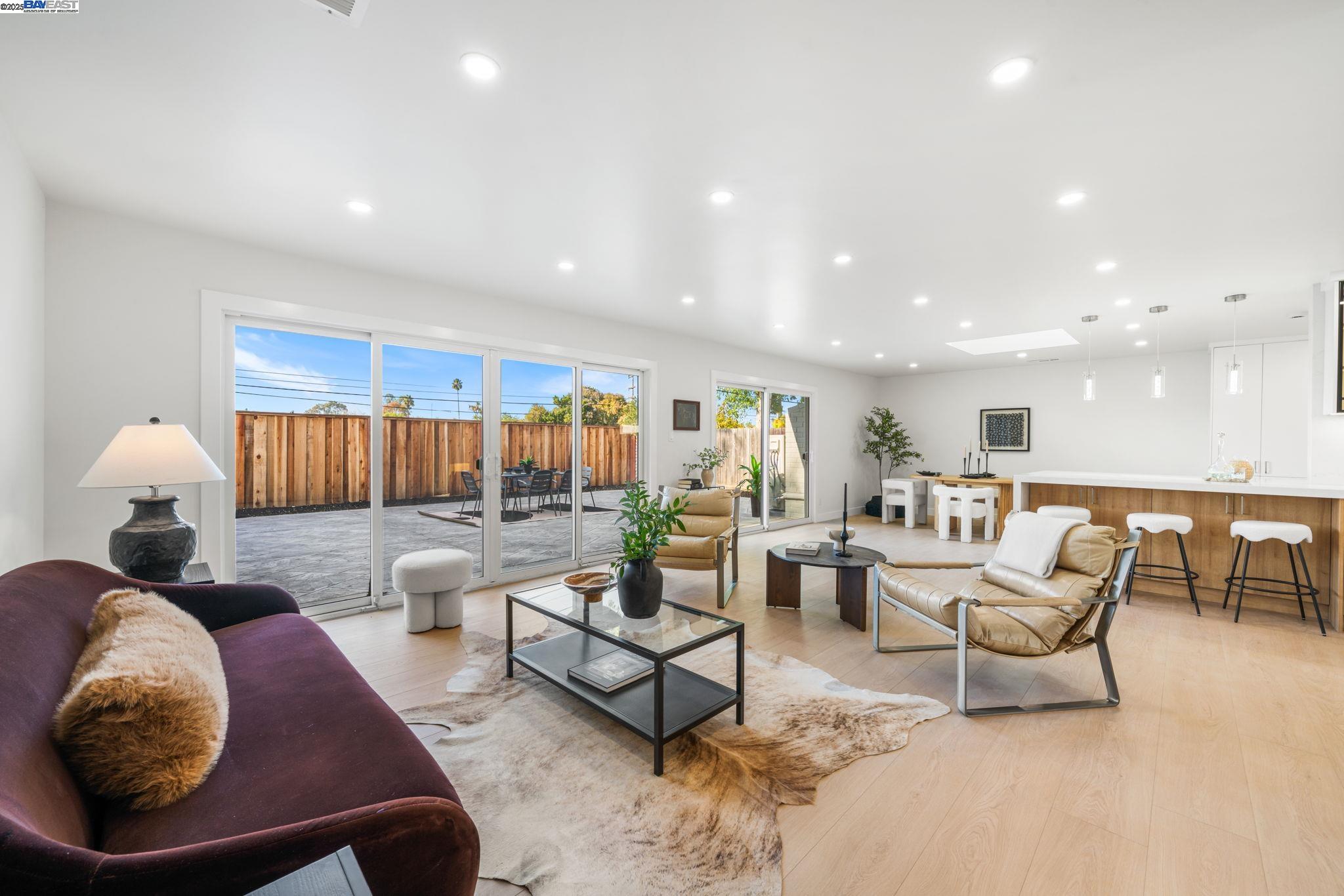 Detail Gallery Image 26 of 55 For 42795 Deauville Park Ct, Fremont,  CA 94538 - 5 Beds | 3 Baths