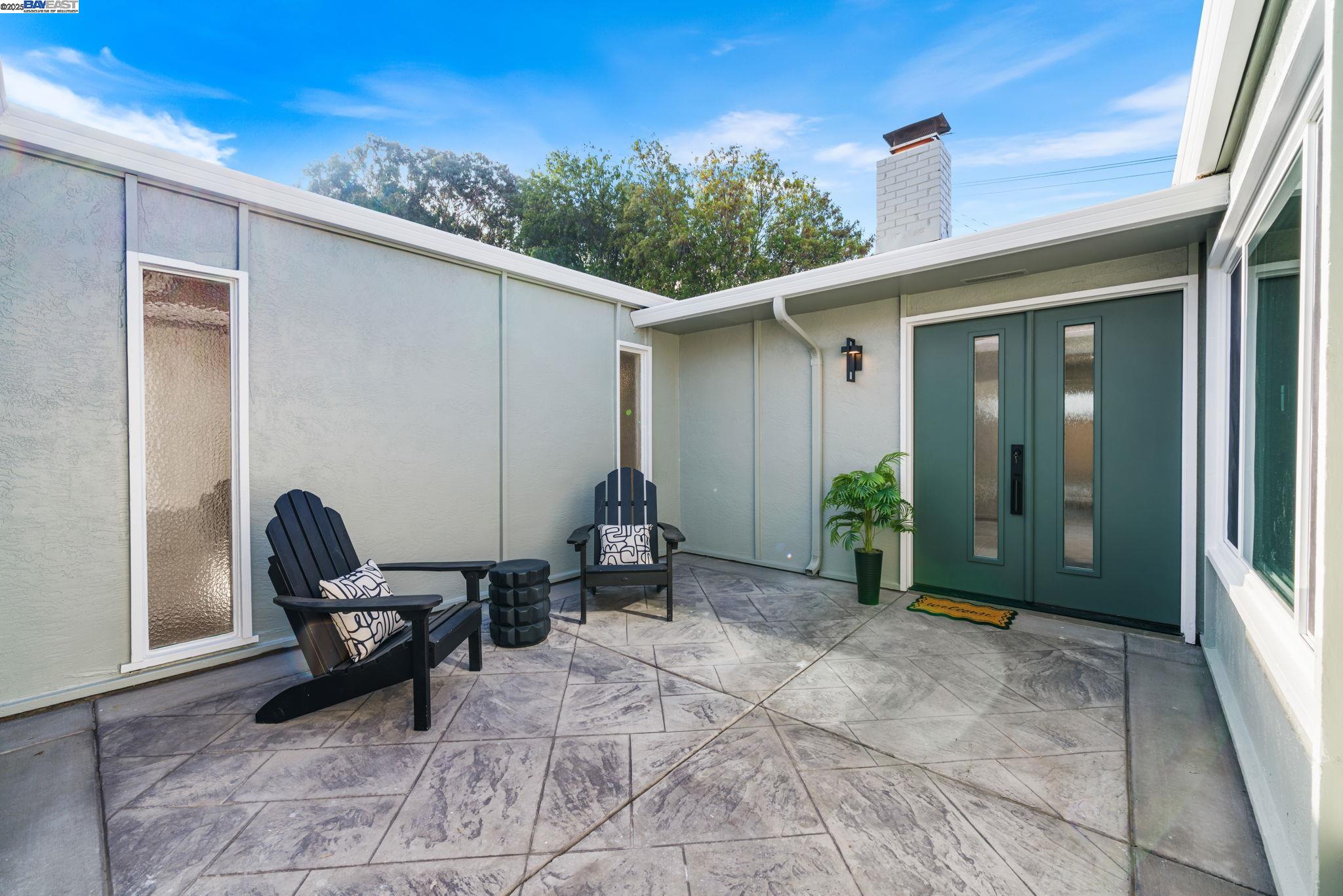 Detail Gallery Image 4 of 55 For 42795 Deauville Park Ct, Fremont,  CA 94538 - 5 Beds | 3 Baths