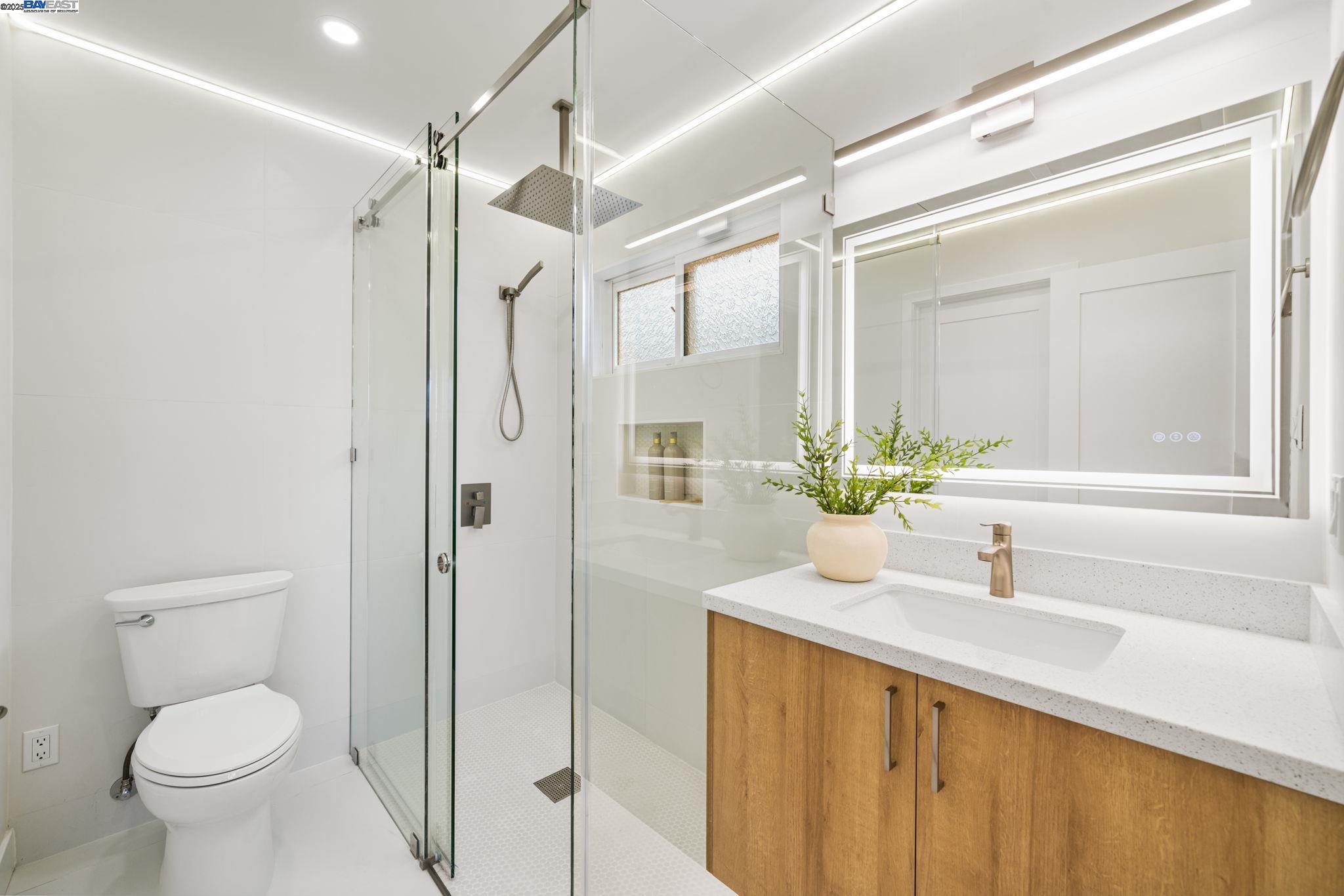 Detail Gallery Image 33 of 55 For 42795 Deauville Park Ct, Fremont,  CA 94538 - 5 Beds | 3 Baths