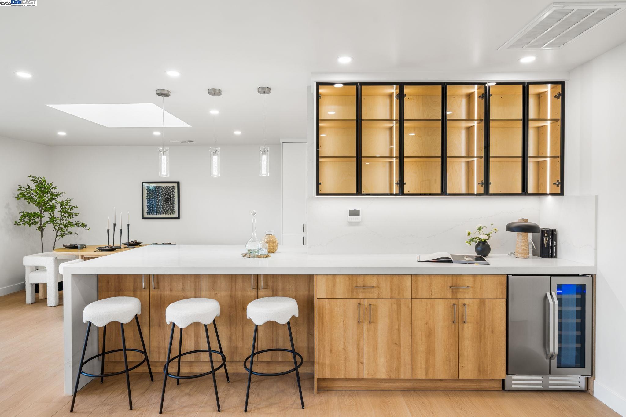 Detail Gallery Image 7 of 55 For 42795 Deauville Park Ct, Fremont,  CA 94538 - 5 Beds | 3 Baths