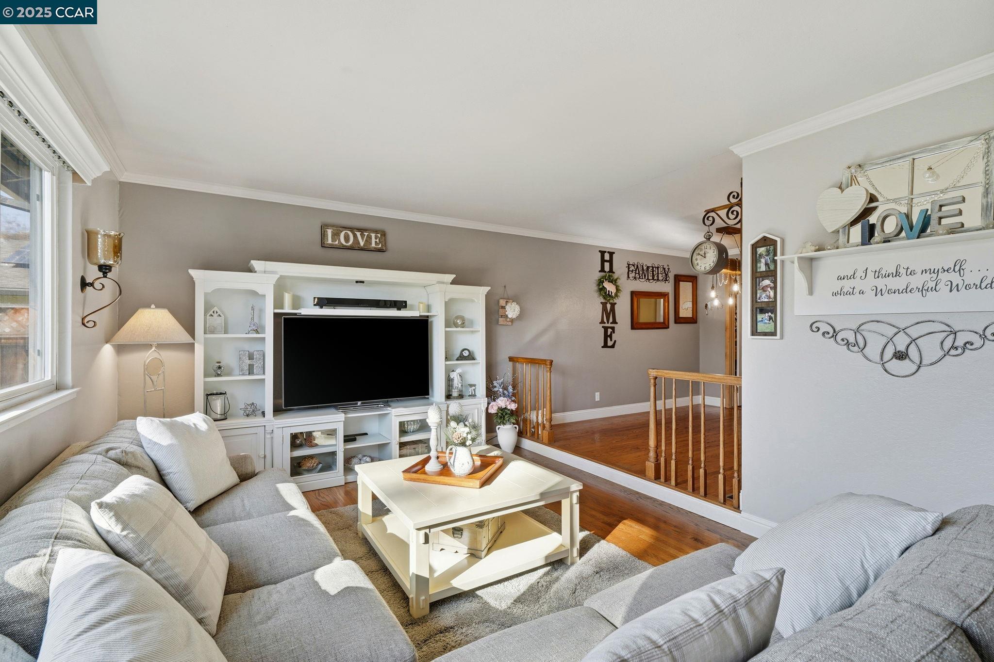 Detail Gallery Image 11 of 57 For 7519 Driftwood Way, Pleasanton,  CA 94588 - 4 Beds | 3/1 Baths